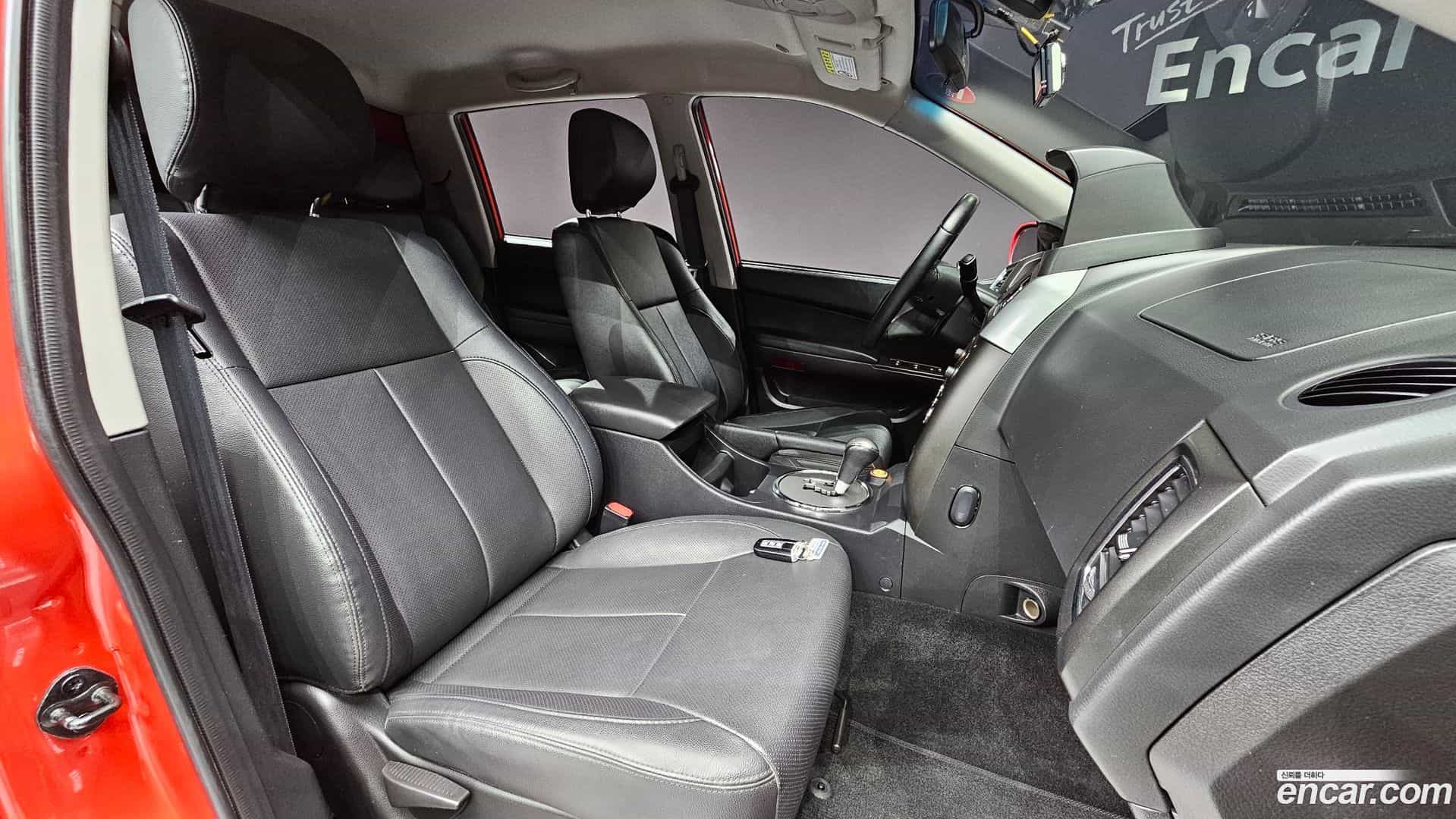 KORANDO KG Mobility 2016.10-INNER-010