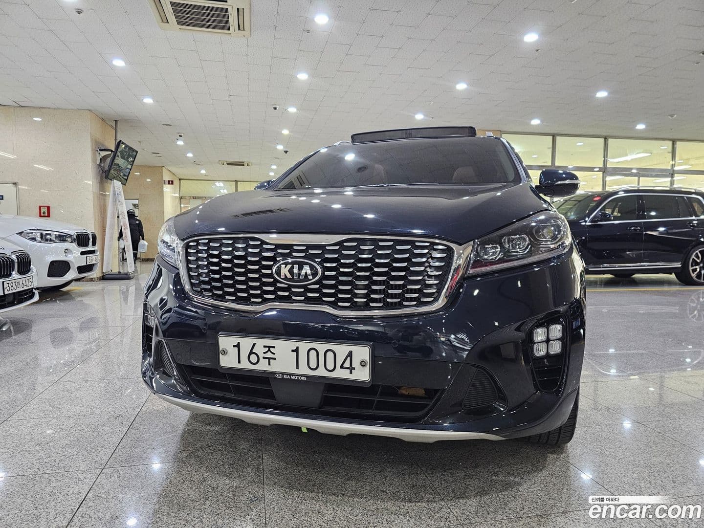 Main__Slider__Photo:Sorento Kia 2018.9-0