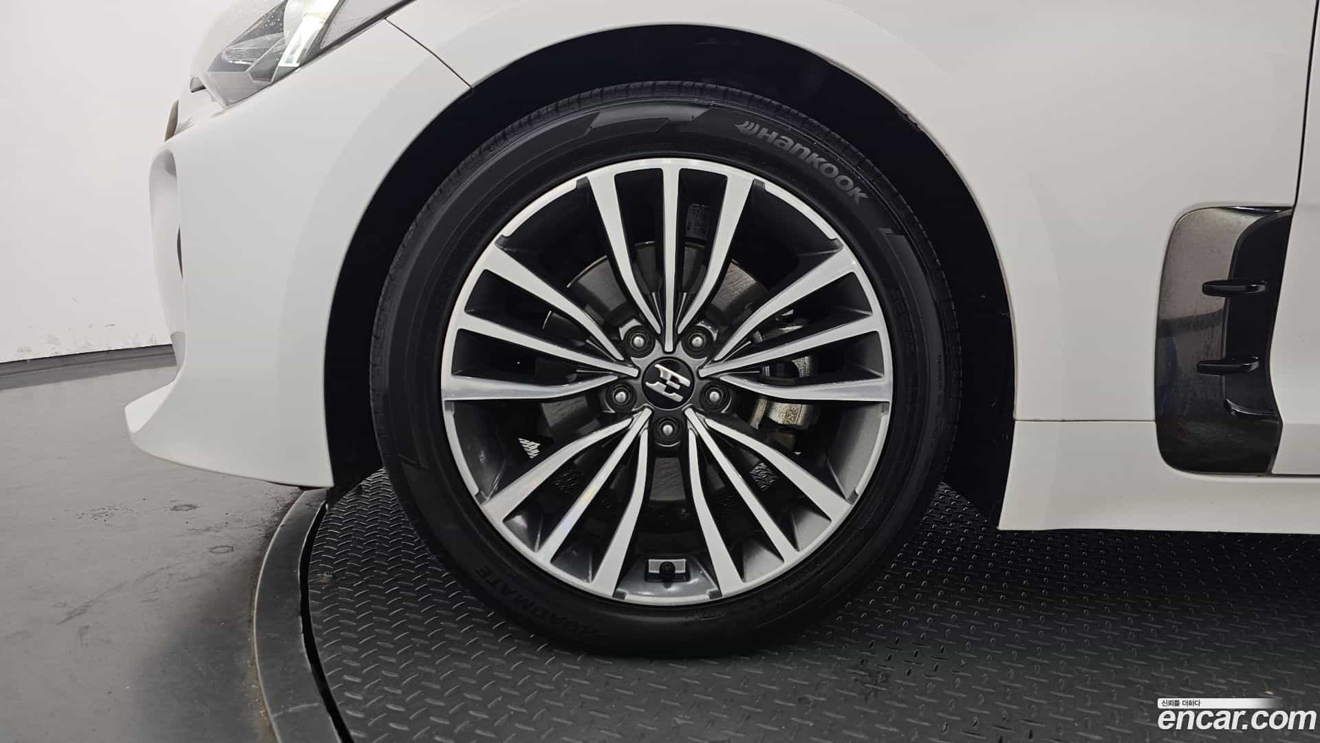 Stinger Kia 2017.9-OUTER-005