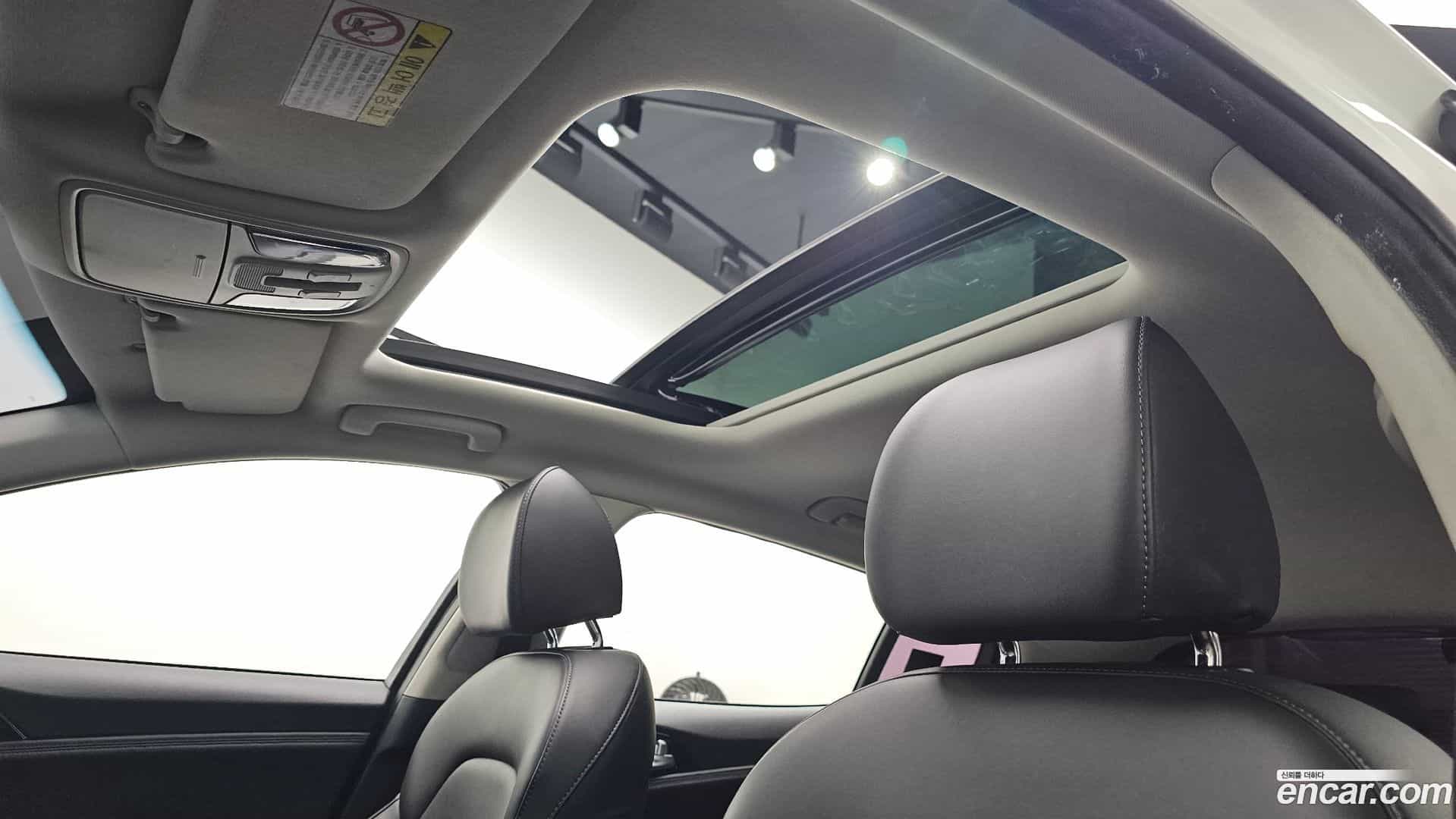 Stinger Kia 2017.9-OPTION-021