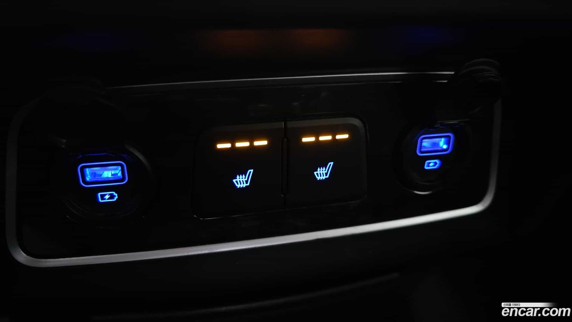 Starex Hyundai 2018.3-OPTION-024
