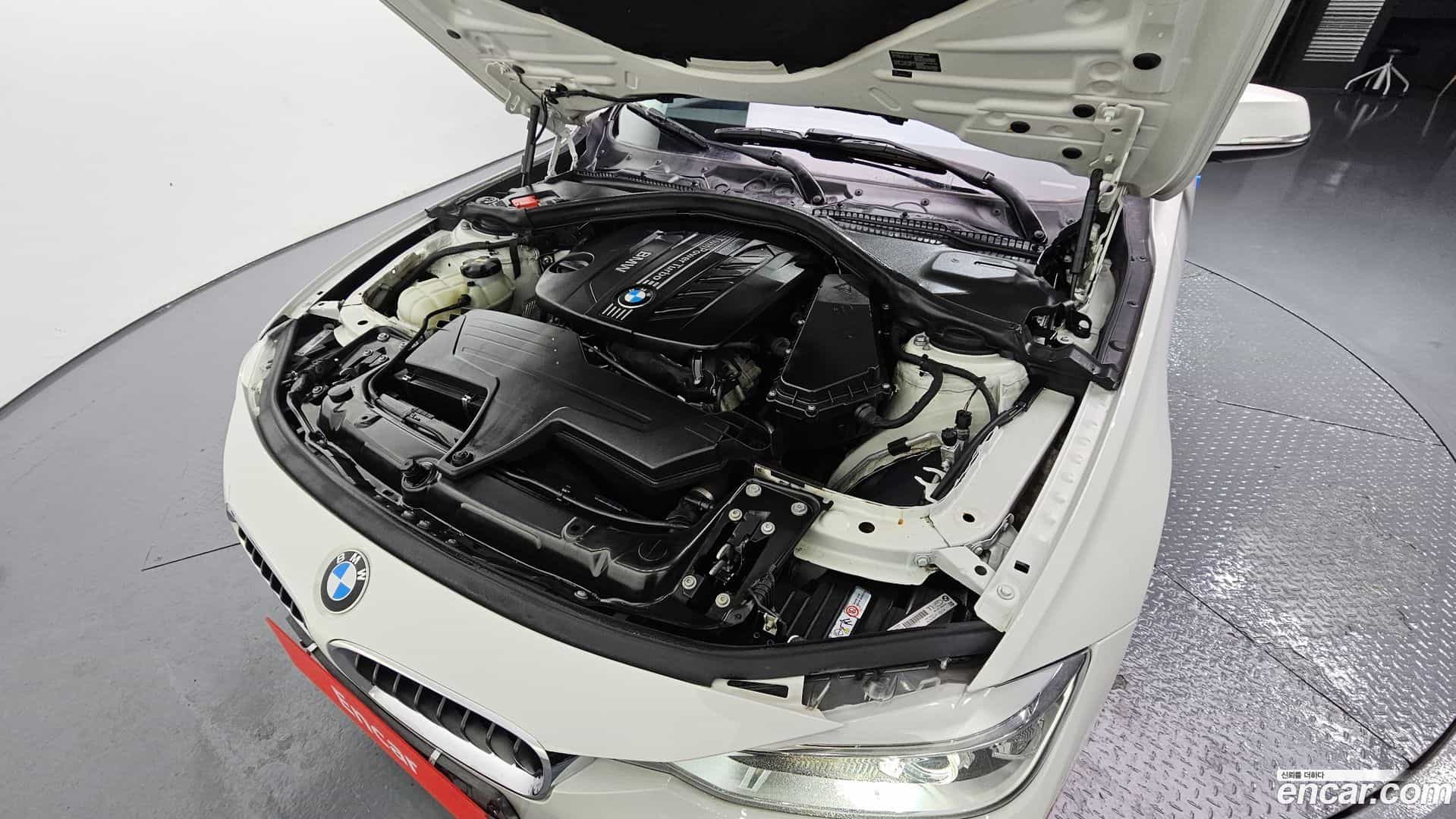 3-Series BMW 2015.1-INNER-006