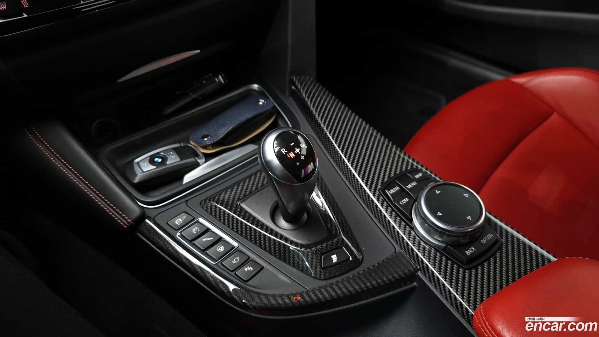 M4 BMW 2017.4-INNER-009