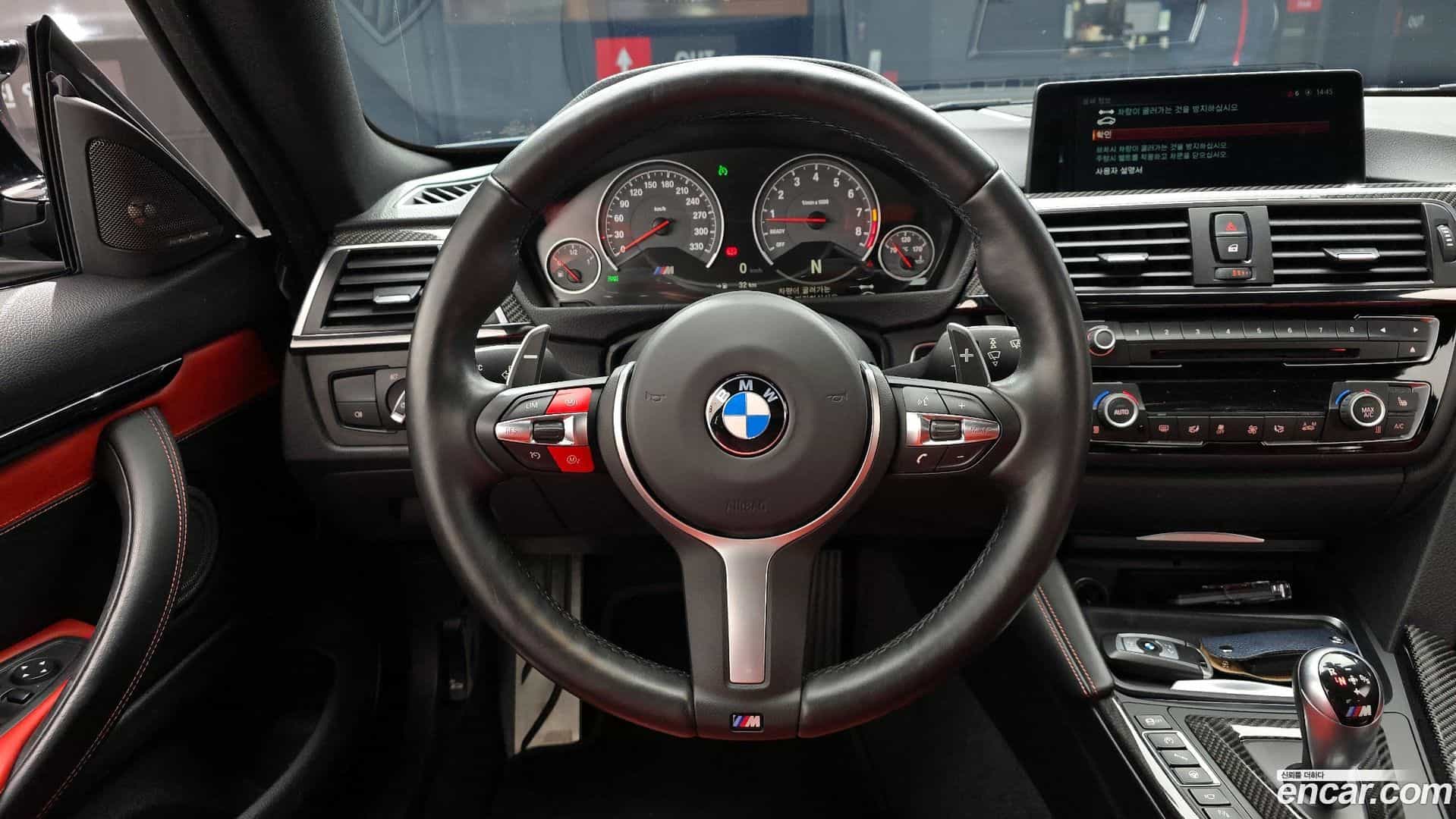 M4 BMW 2017.4-OPTION-017