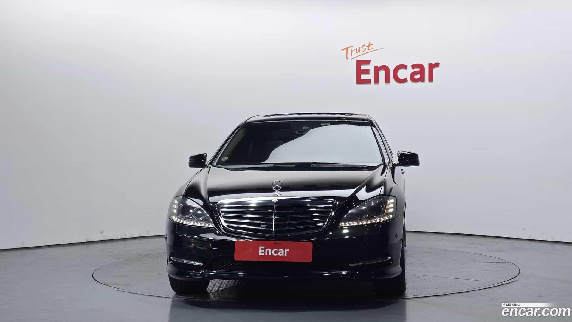 S-Class Mercedes-Benz 2011.11-OUTER-003
