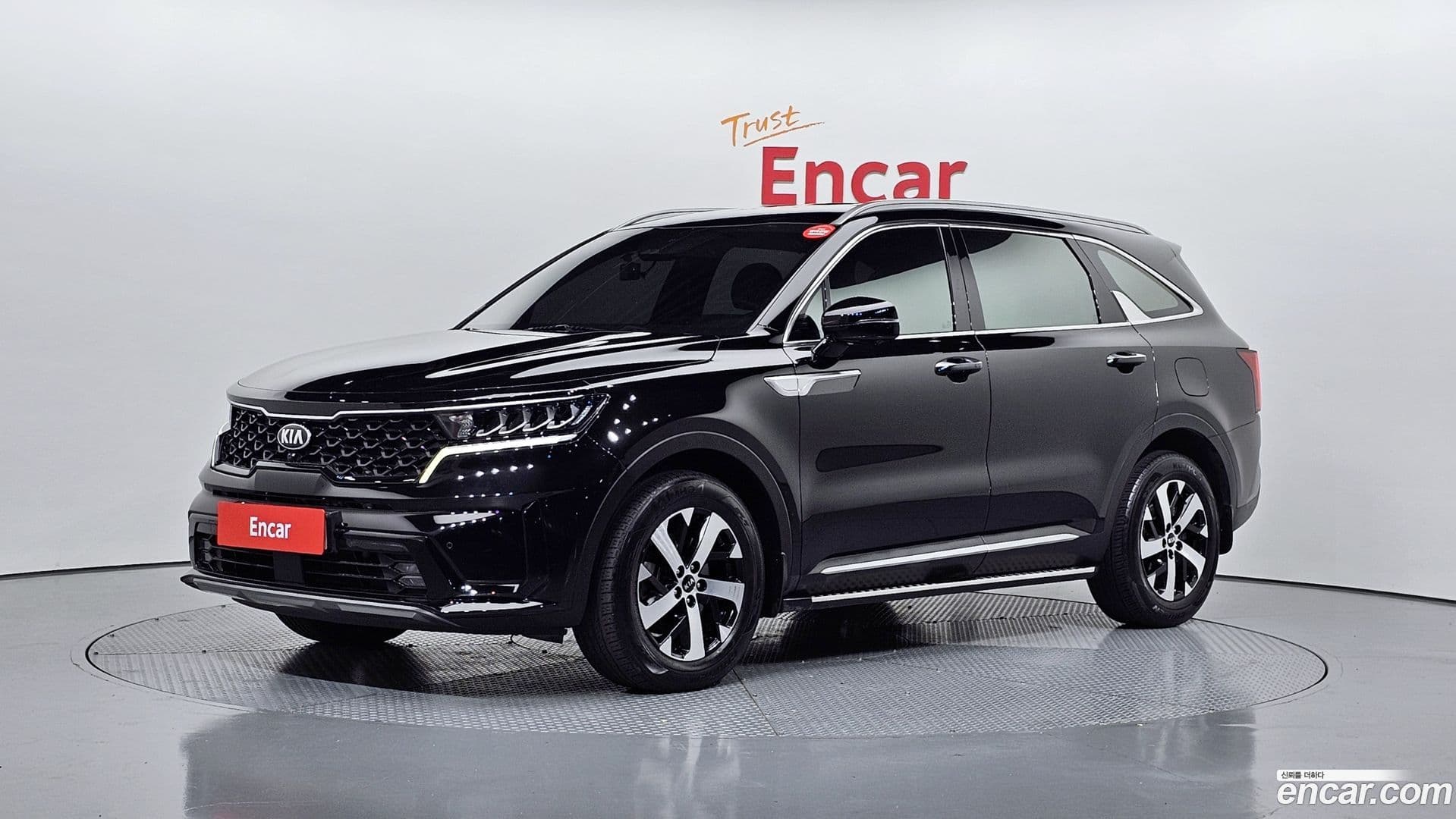 Main__Slider__Photo:Sorento Kia 2020.9-0