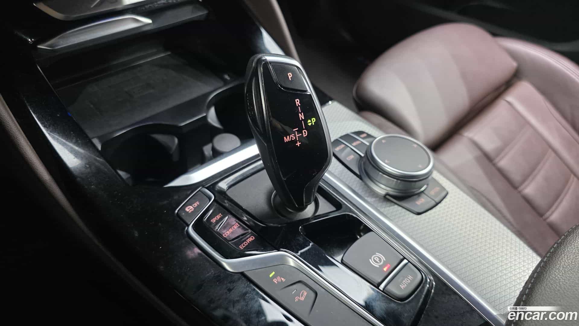 X4 BMW 2020.4-INNER-009