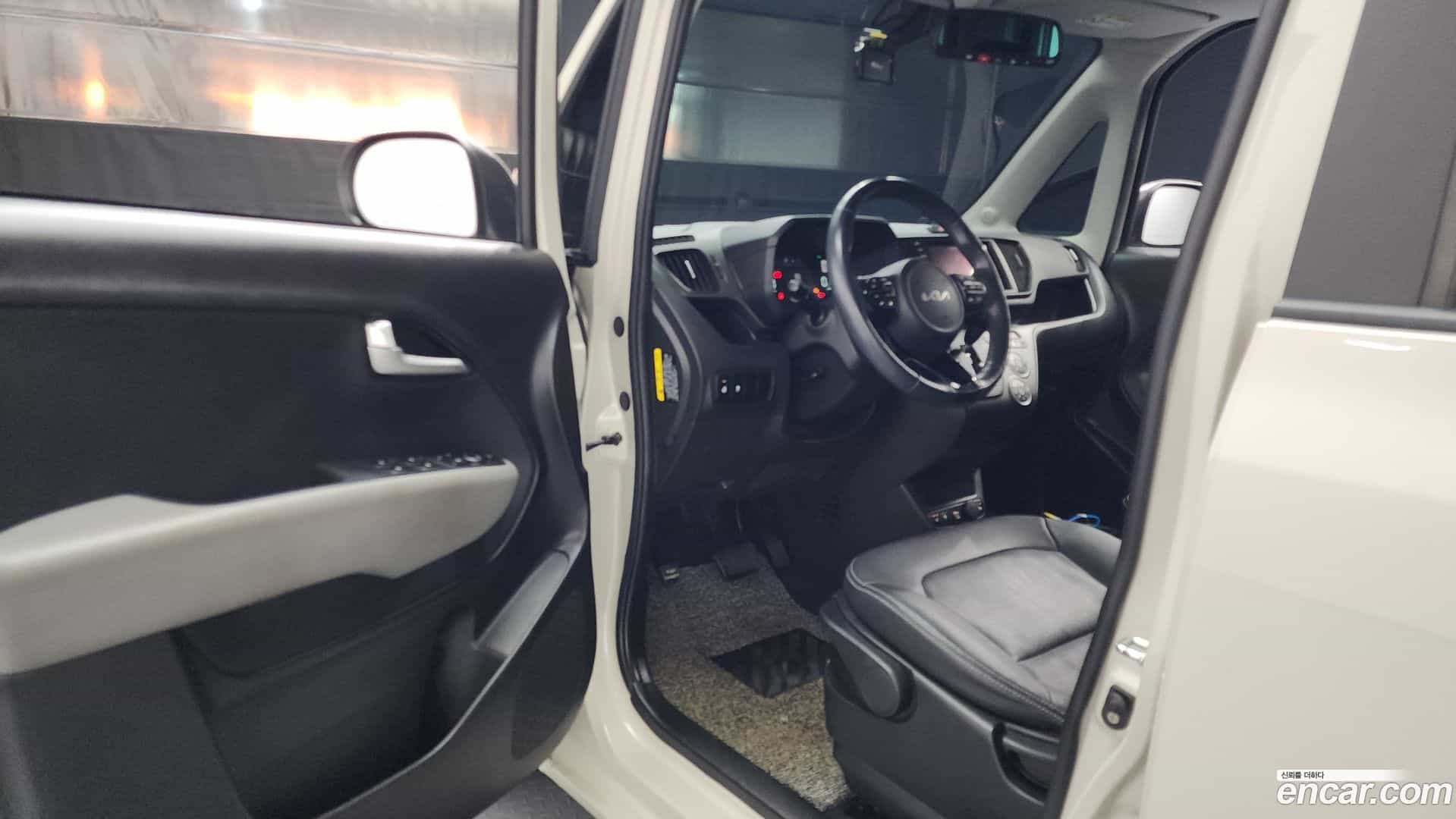 RAY Kia 2023.0-INNER-010