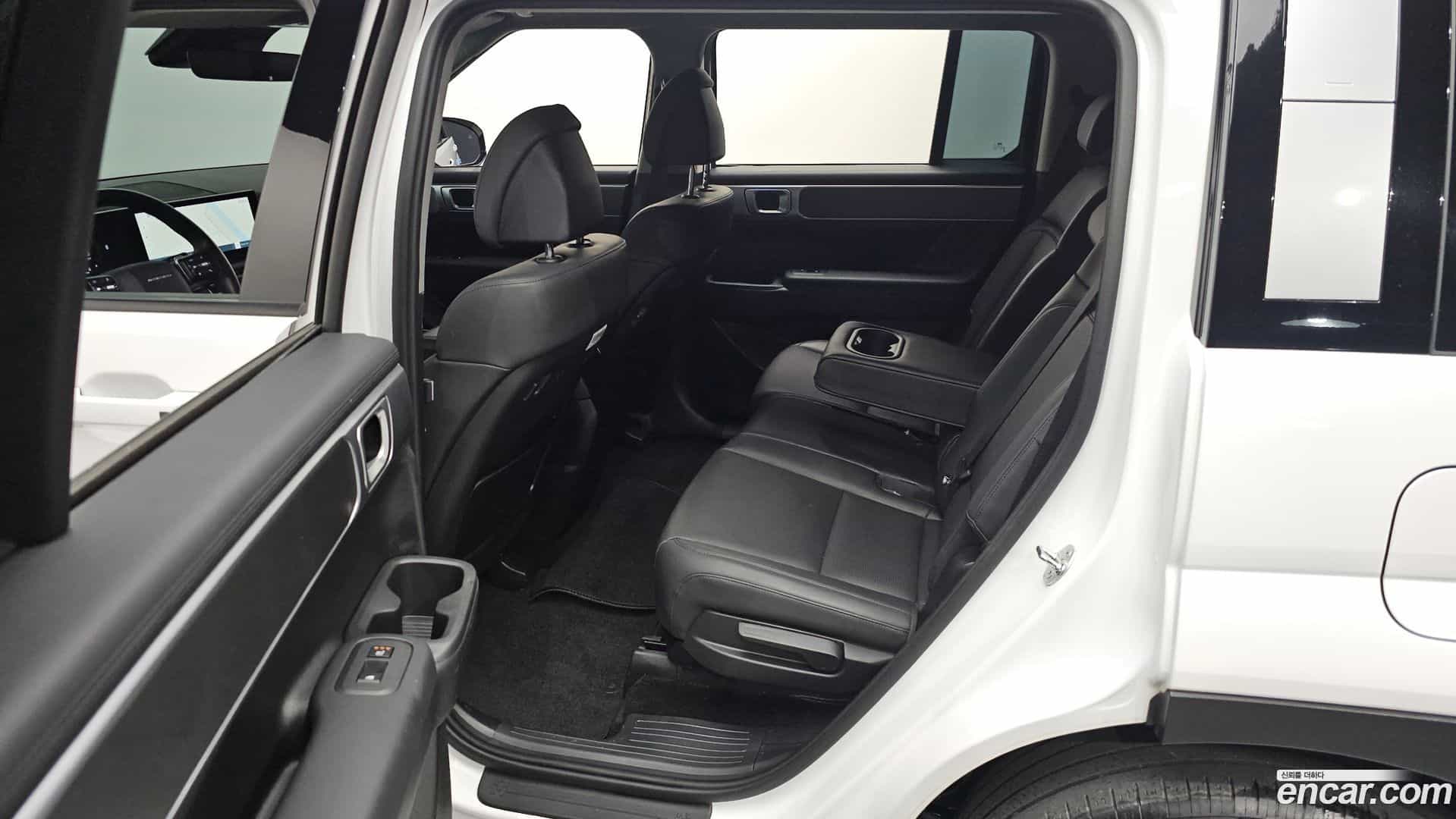Santafe Hyundai 2023.8-OPTION-015
