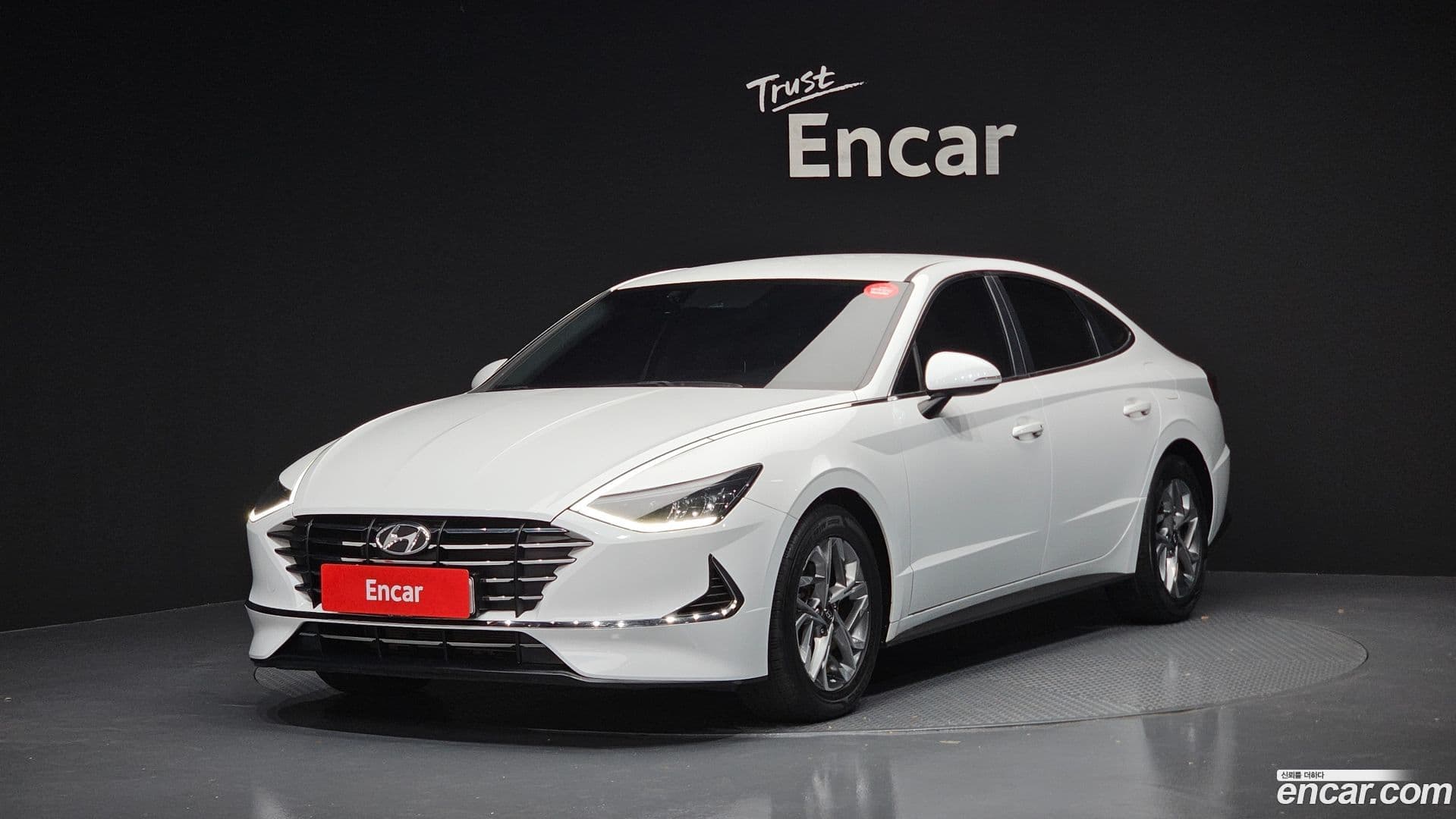 Main__Slider__Photo:Sonata Hyundai 2020.9-0
