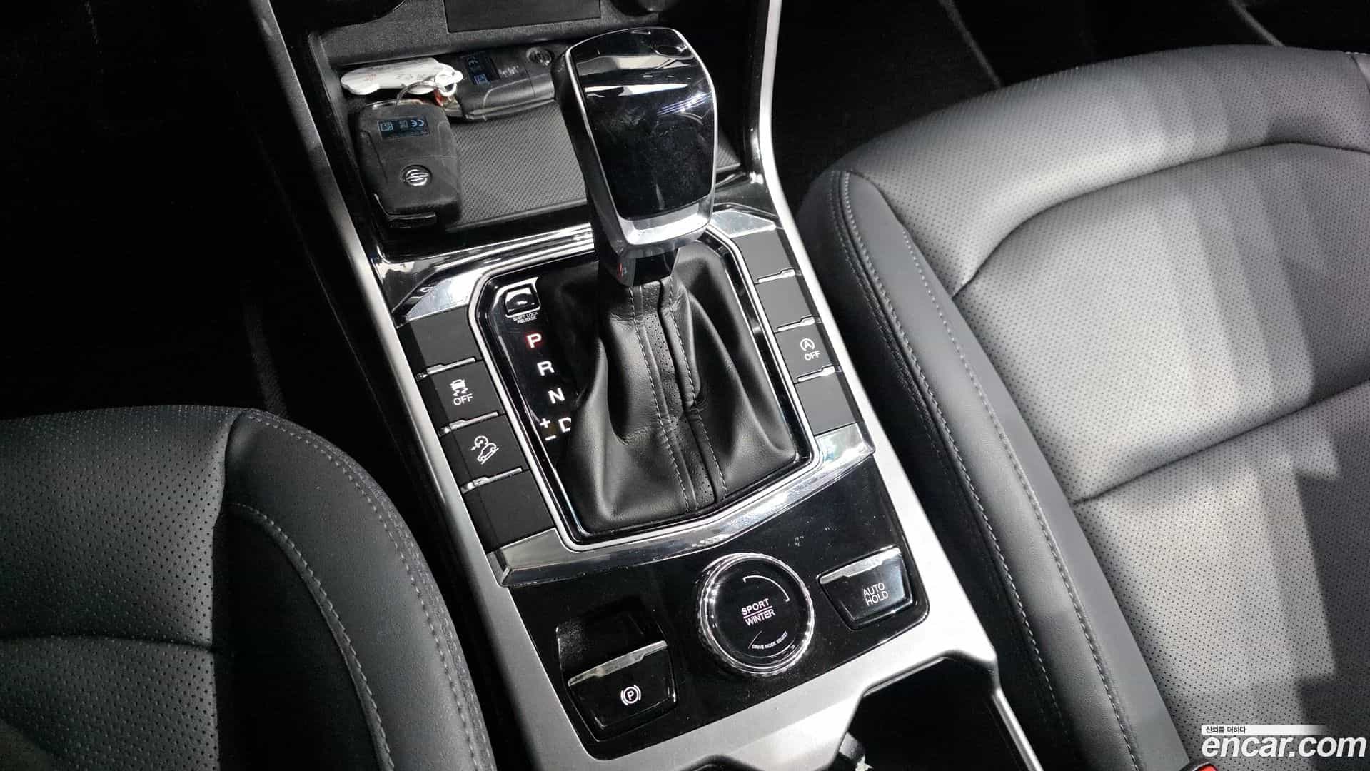 KORANDO KG Mobility 2021.0-INNER-009