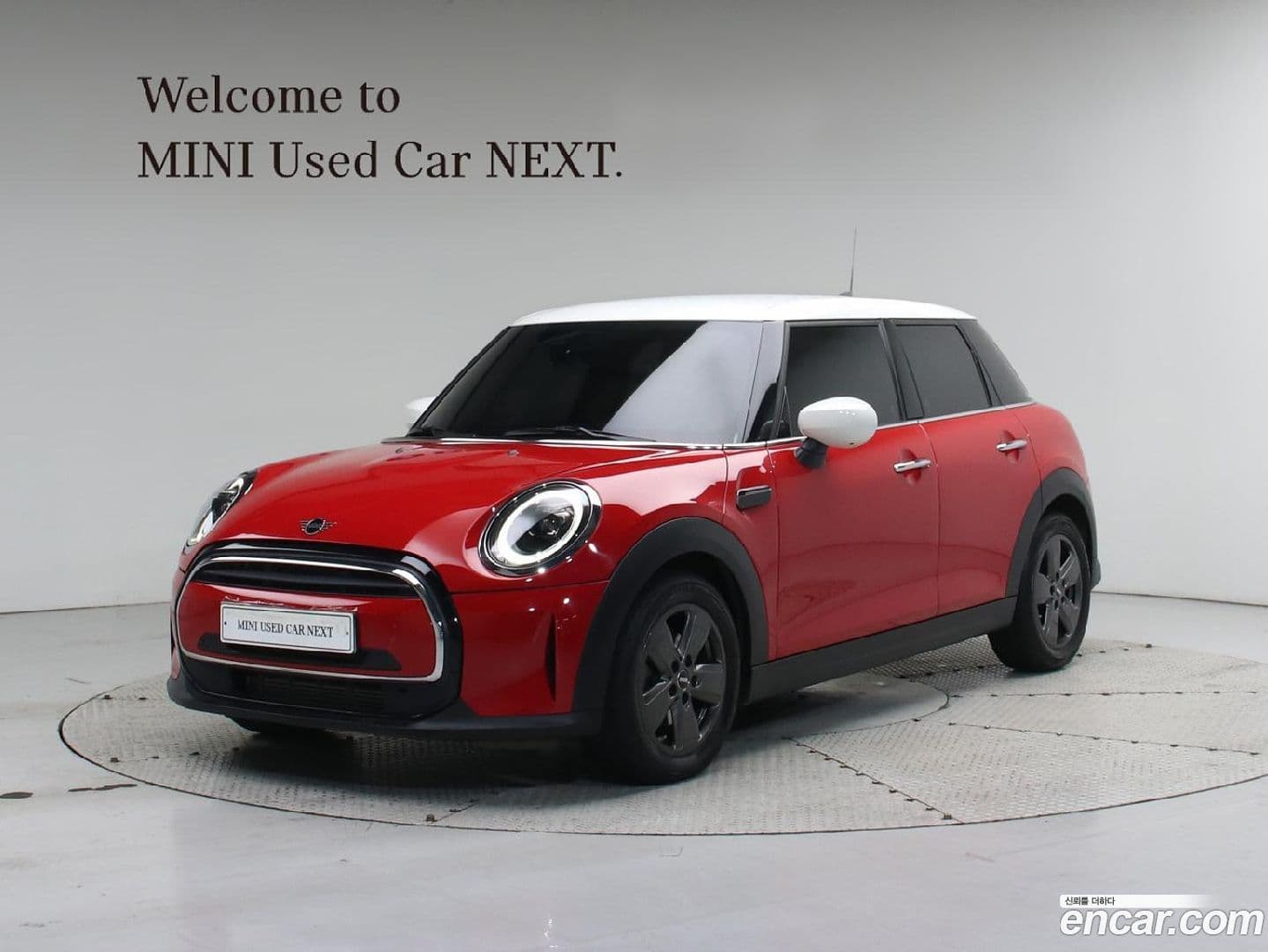 Main__Slider__Photo:Cooper Mini 2022.5-0