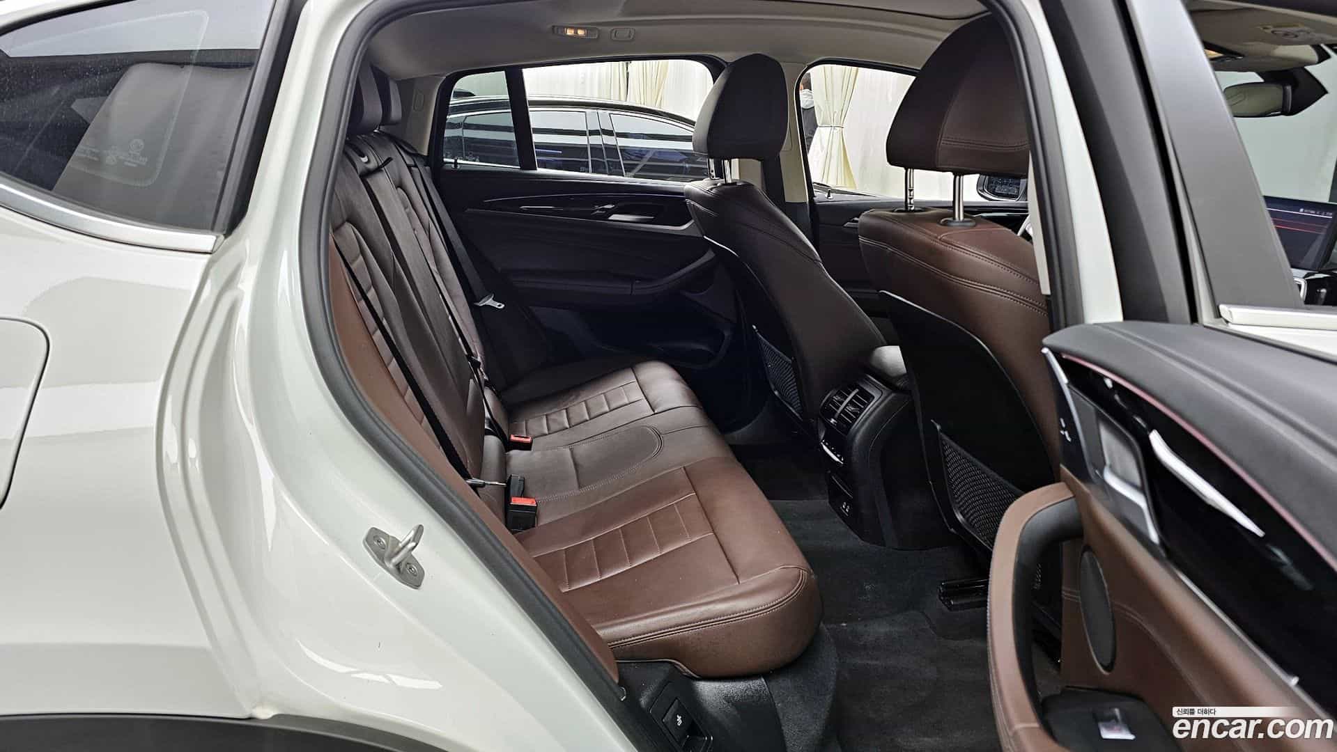X4 BMW 2022.8-OPTION-016