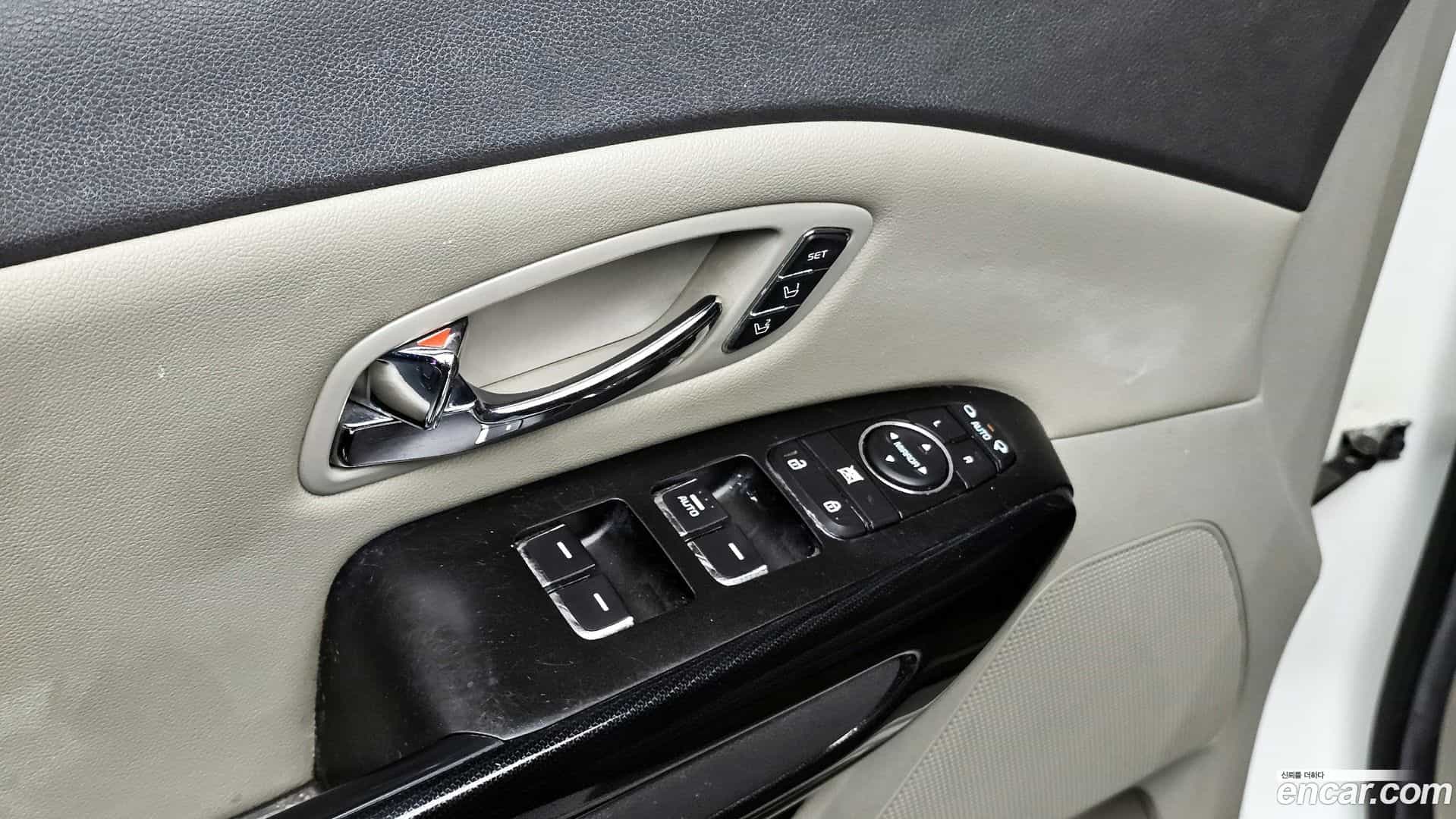 Canival Kia 2015.7-OPTION-023