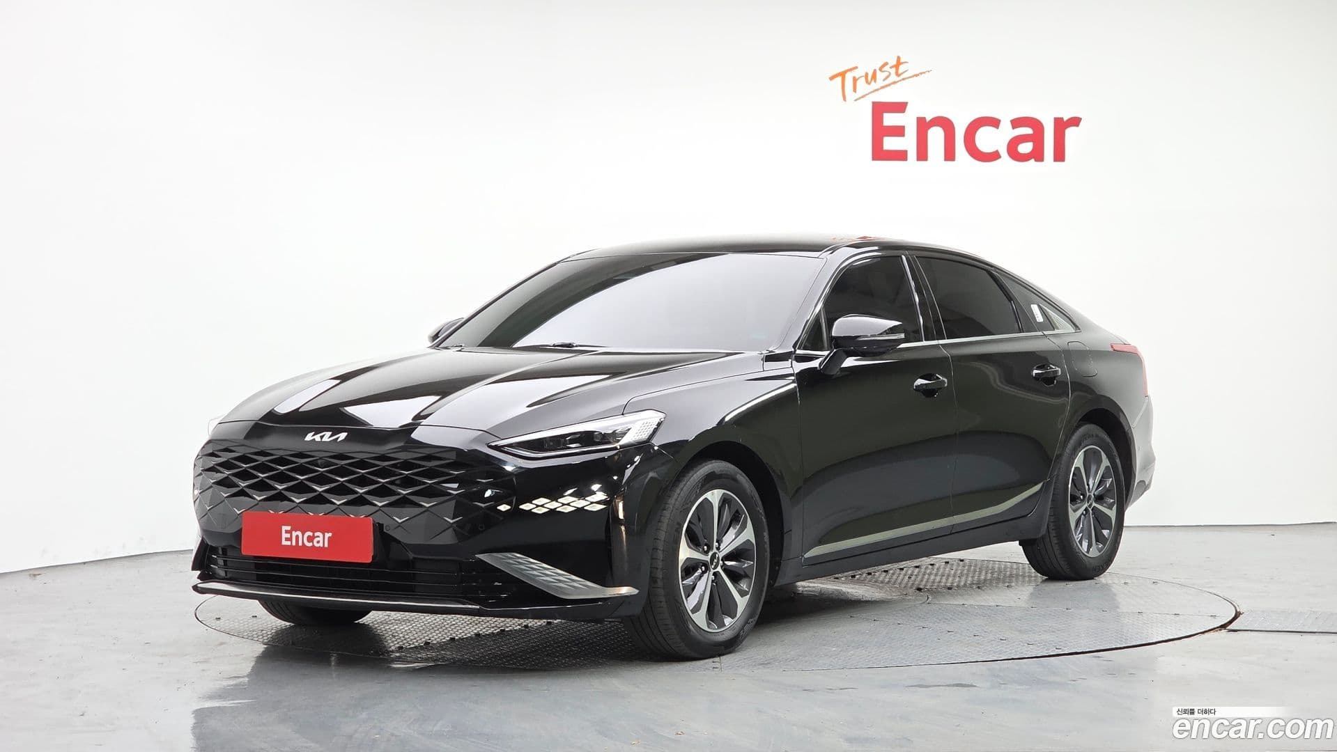Main__Slider__Photo:K8 Kia 2021.10-0