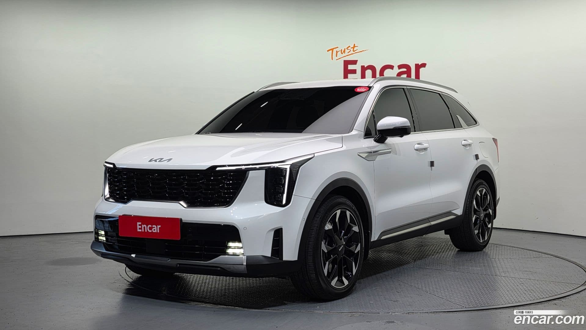 Main__Slider__Photo:Sorento Kia 2025.2-0