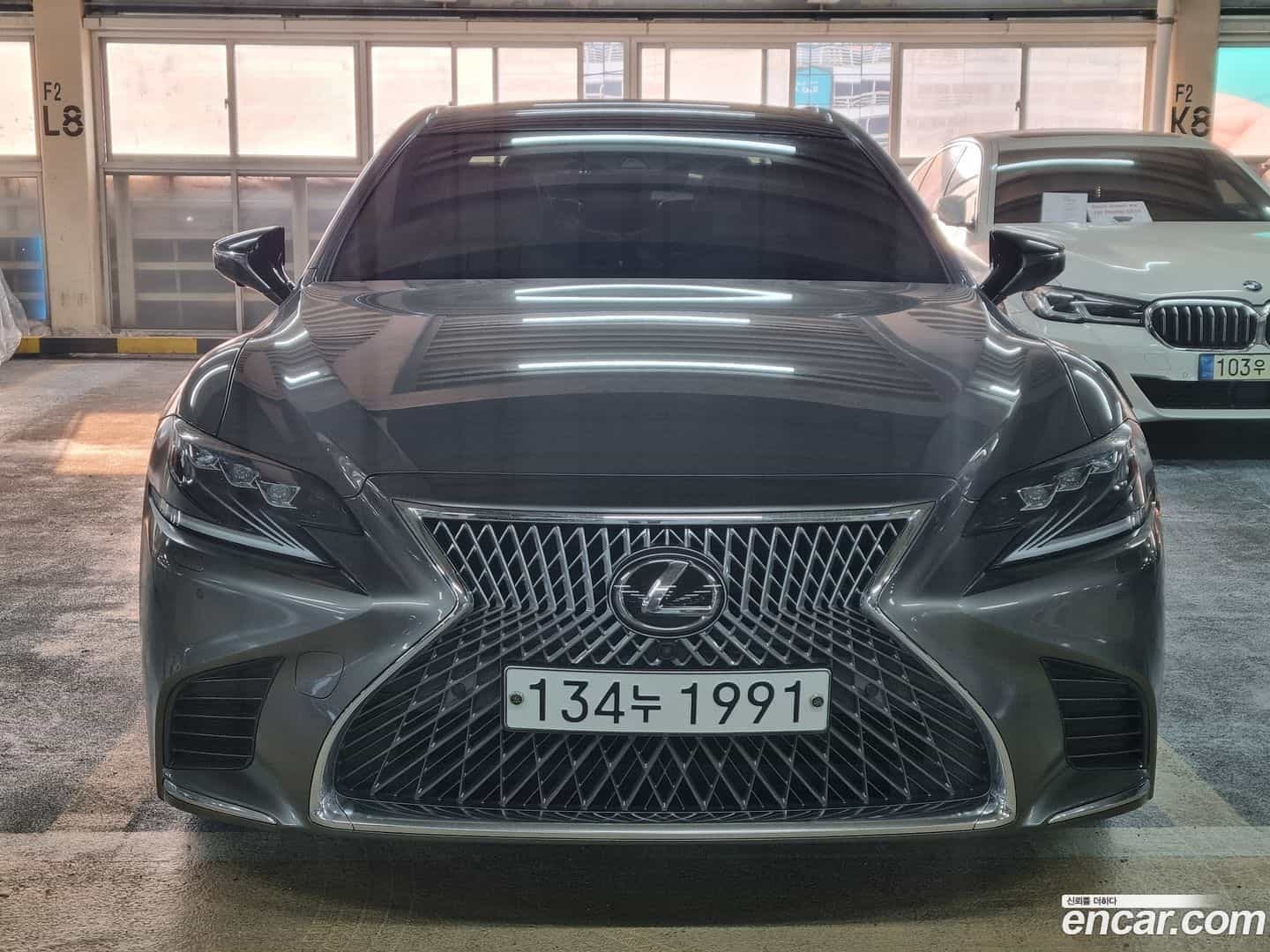LS Lexus 2020.6-OUTER-001