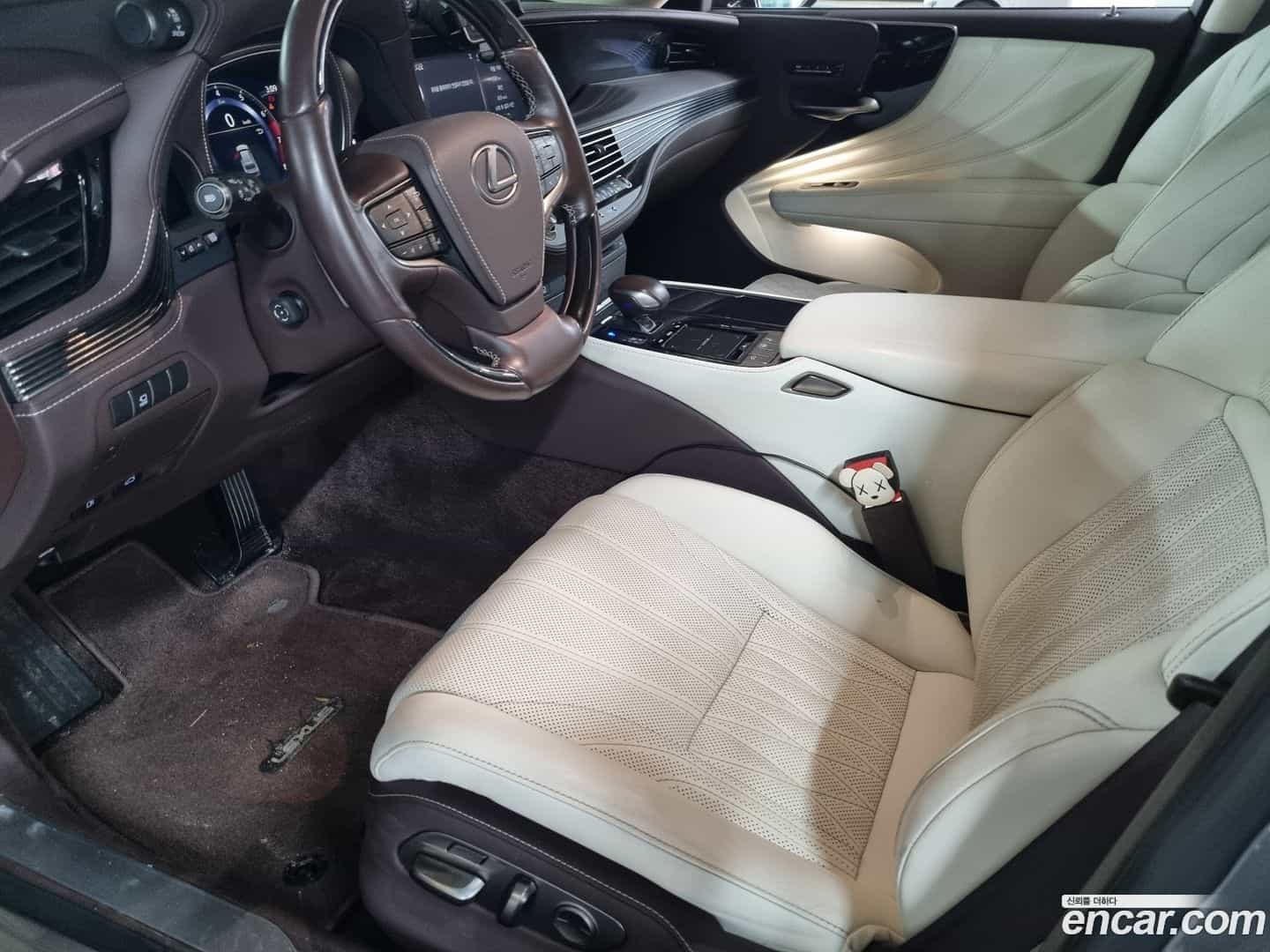 LS Lexus 2020.6-OUTER-005