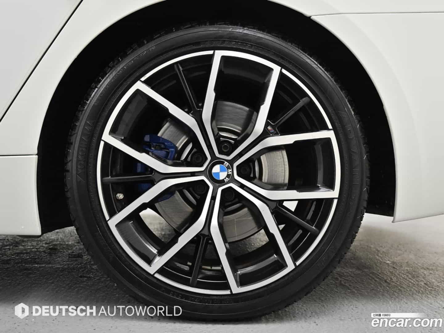 5-Series BMW 2022.1-OUTER-005