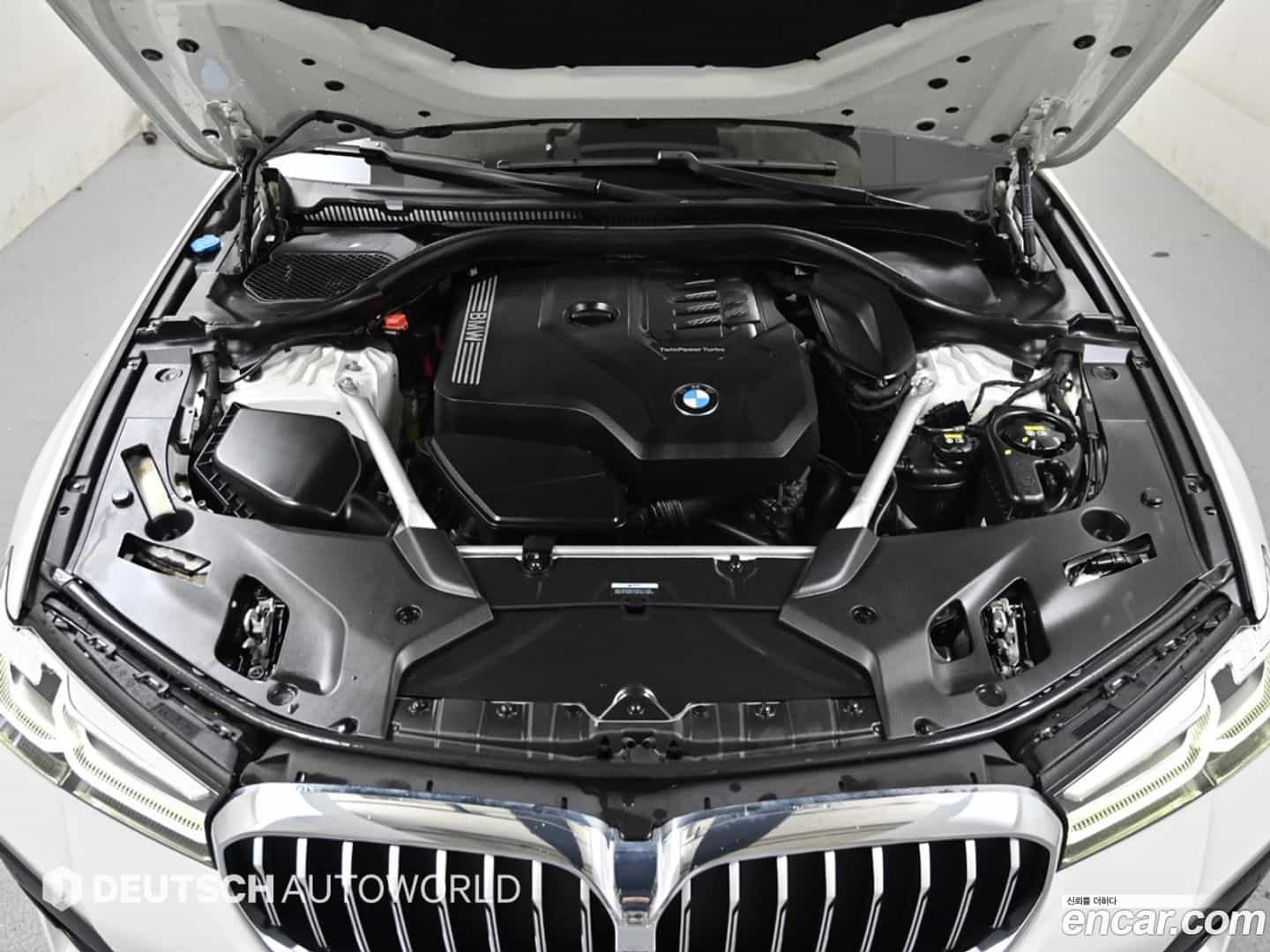 5-Series BMW 2022.1-INNER-006