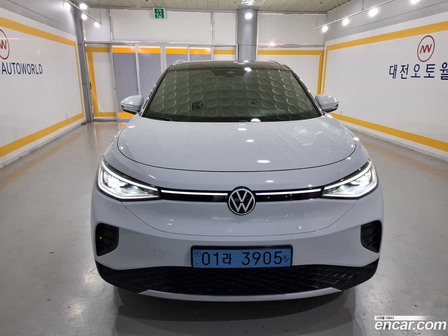 ID.4 Volkswagen 2025.1-OUTER-001