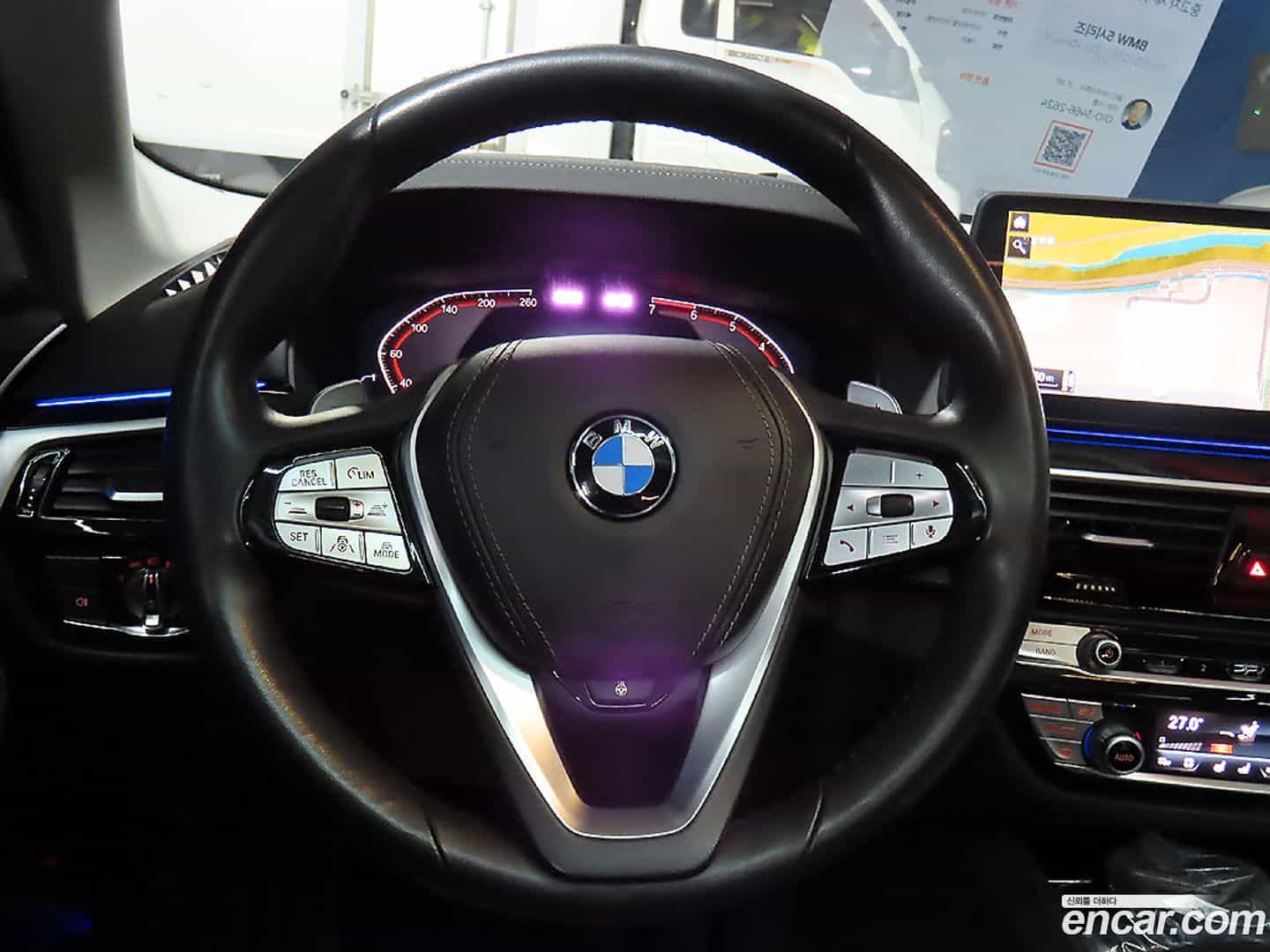 5-Series BMW 2021.1-INNER-009