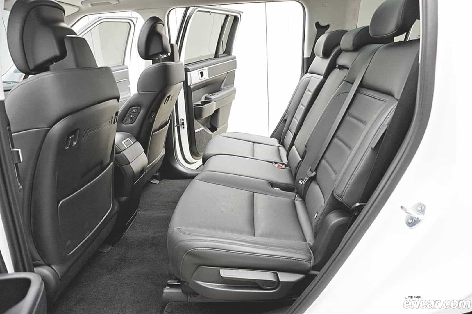 Santafe Hyundai 2023.11-INNER-009