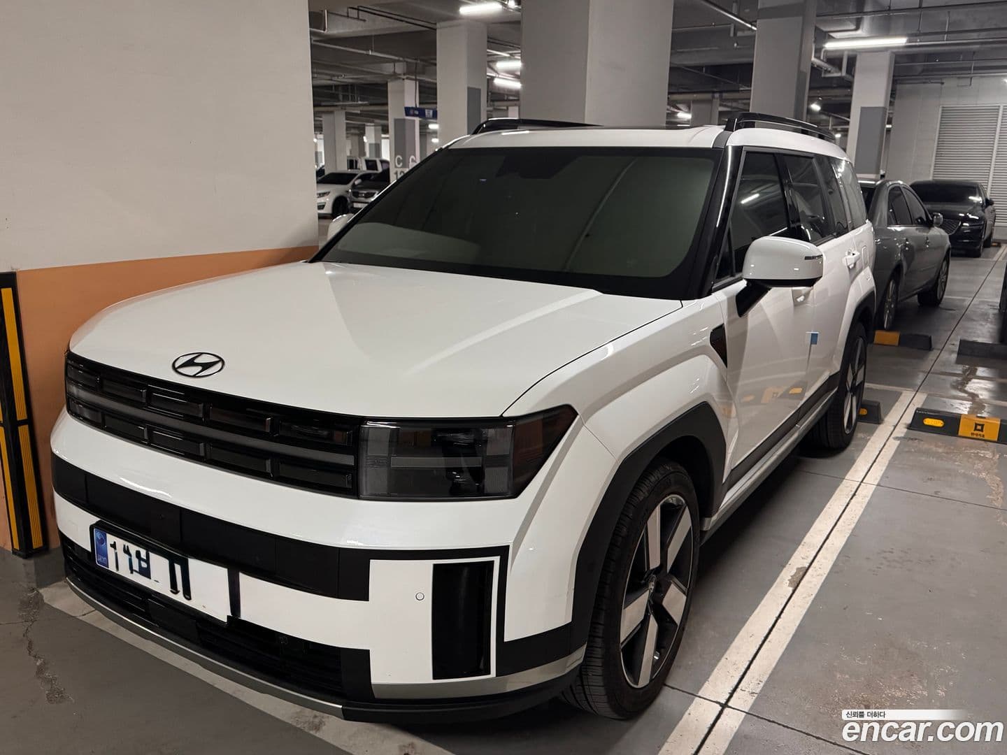 Main__Slider__Photo:Santafe Hyundai 2025.2-0