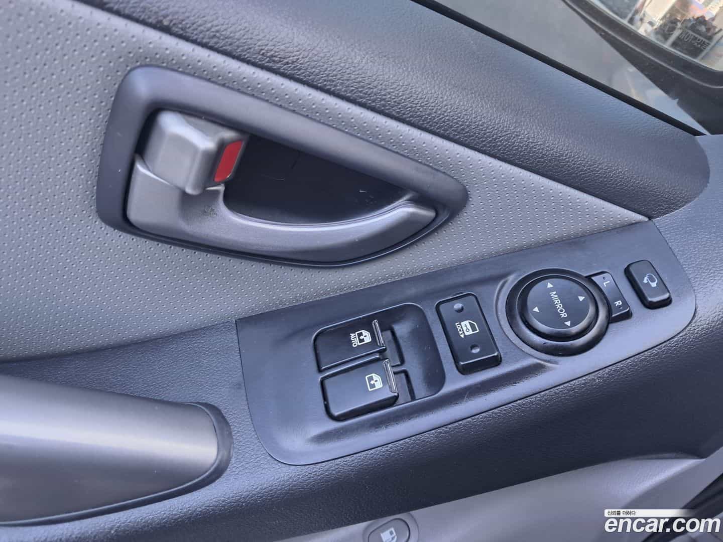 Starex Hyundai 2020.11-INNER-007