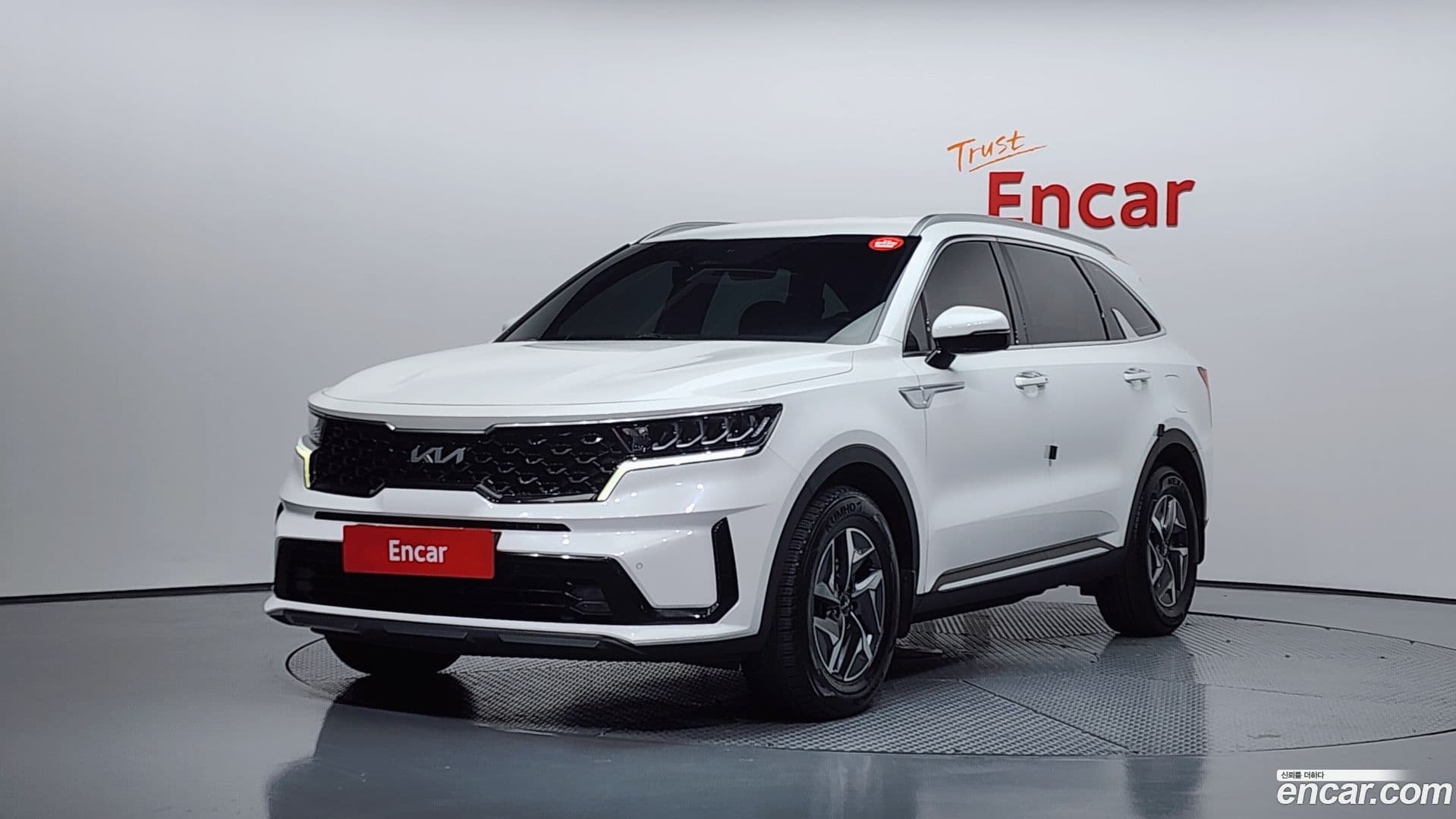 Main__Slider__Photo:Sorento Kia 2021.11-0