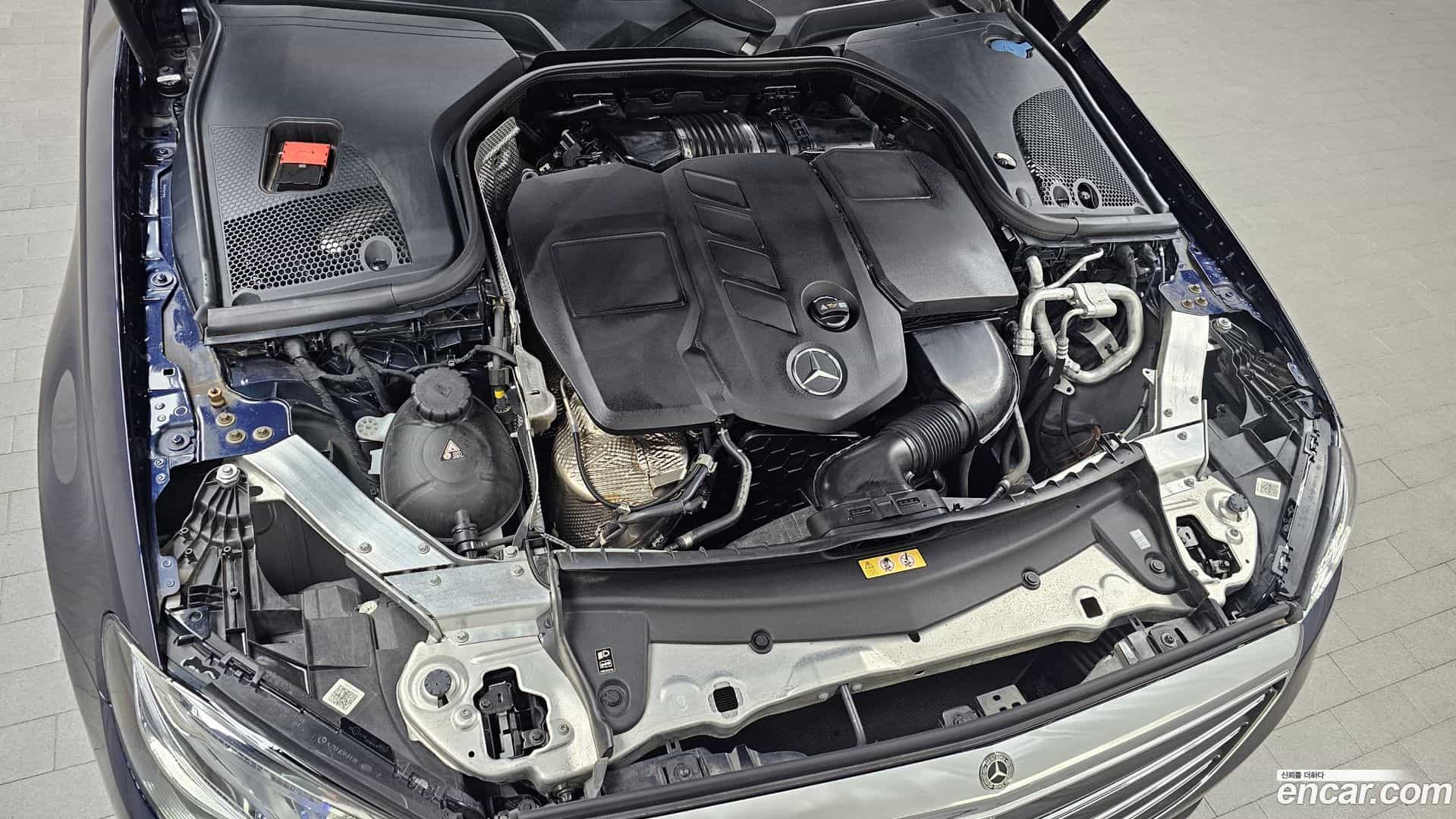 E-Class Mercedes-Benz 2020.6-INNER-006