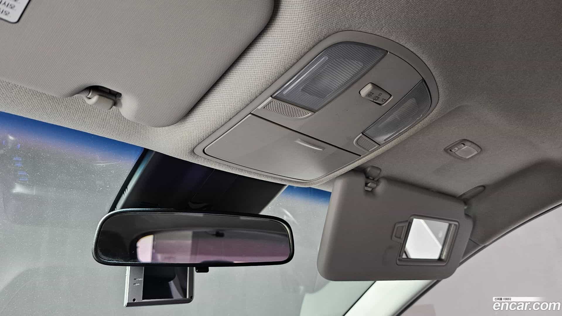 Kona Hyundai 2017.11-OPTION-023