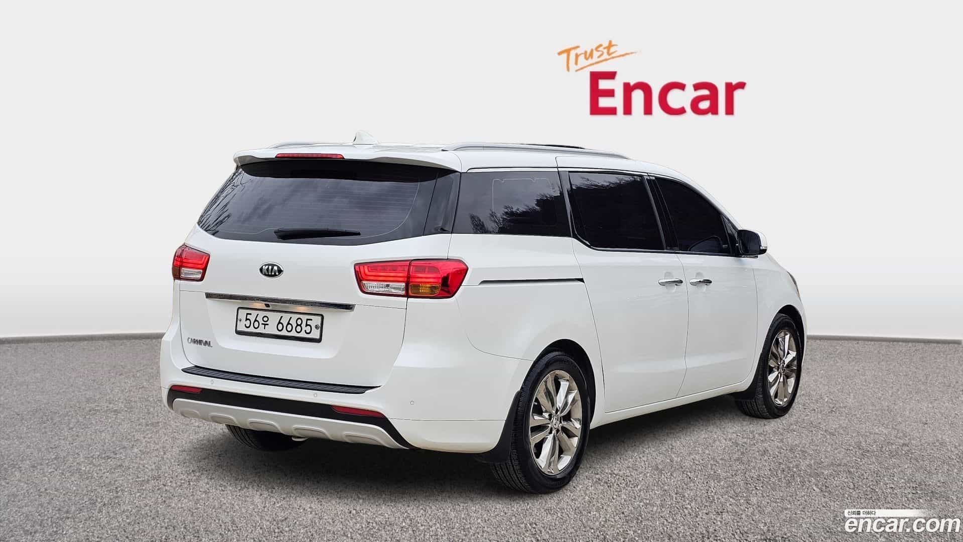 Canival Kia 2017.1-OUTER-002