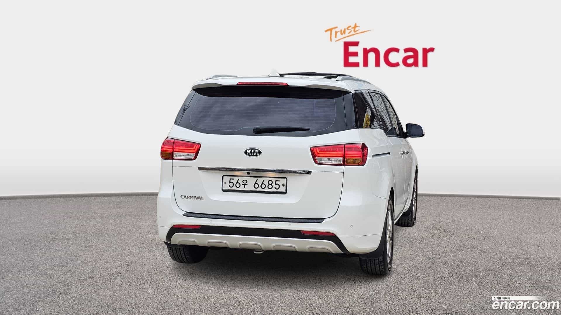 Canival Kia 2017.1-OUTER-004