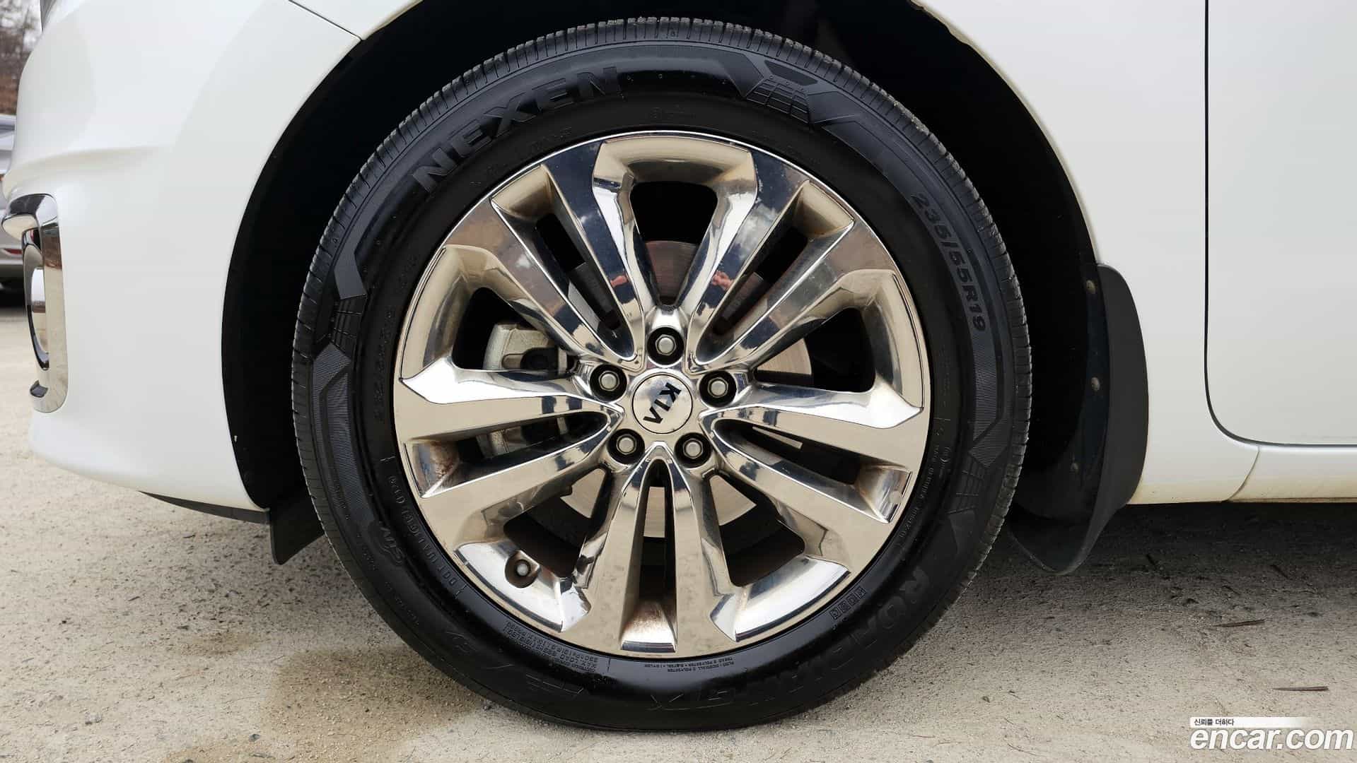 Canival Kia 2017.1-OUTER-005