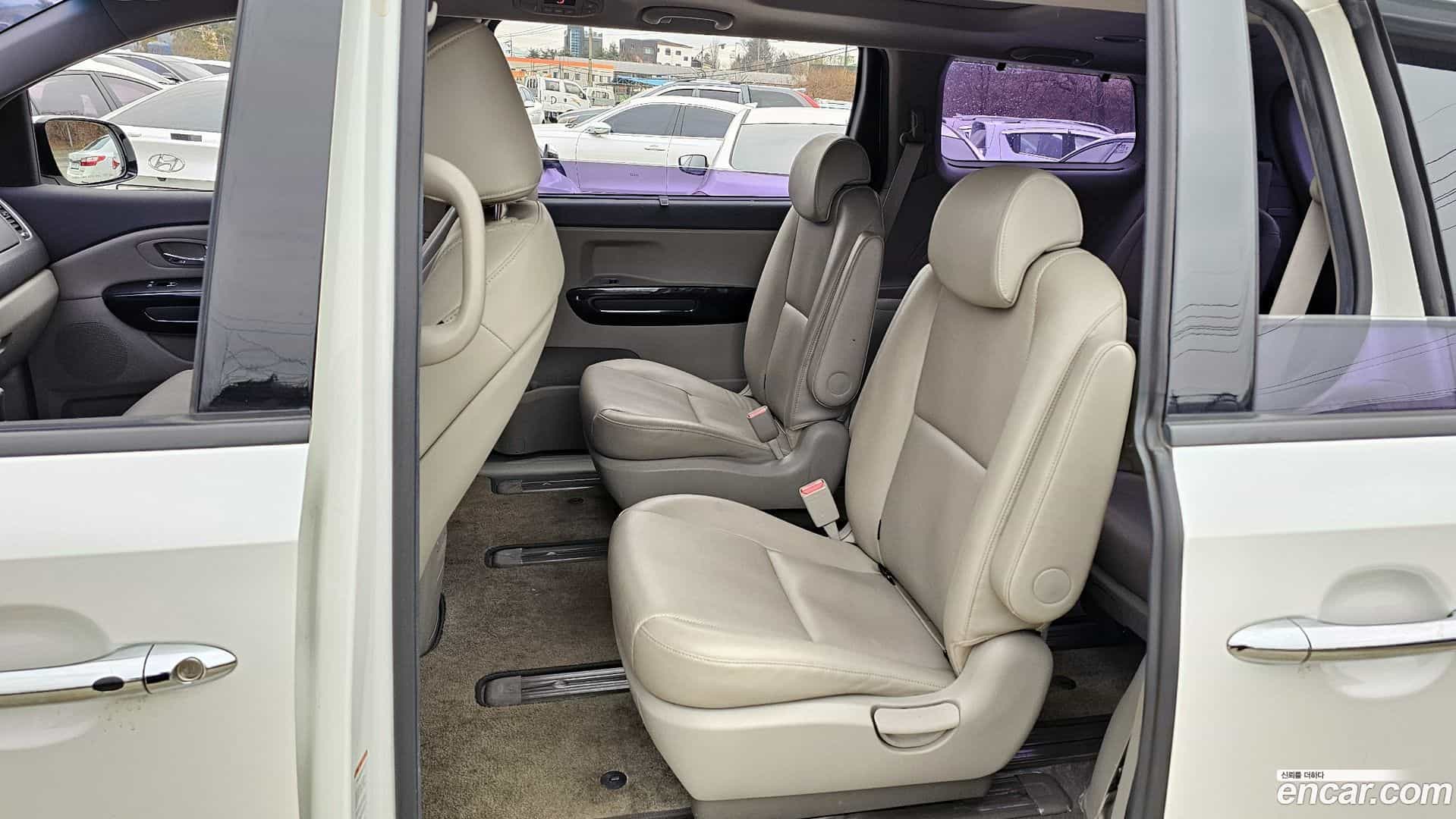 Canival Kia 2017.1-OPTION-015
