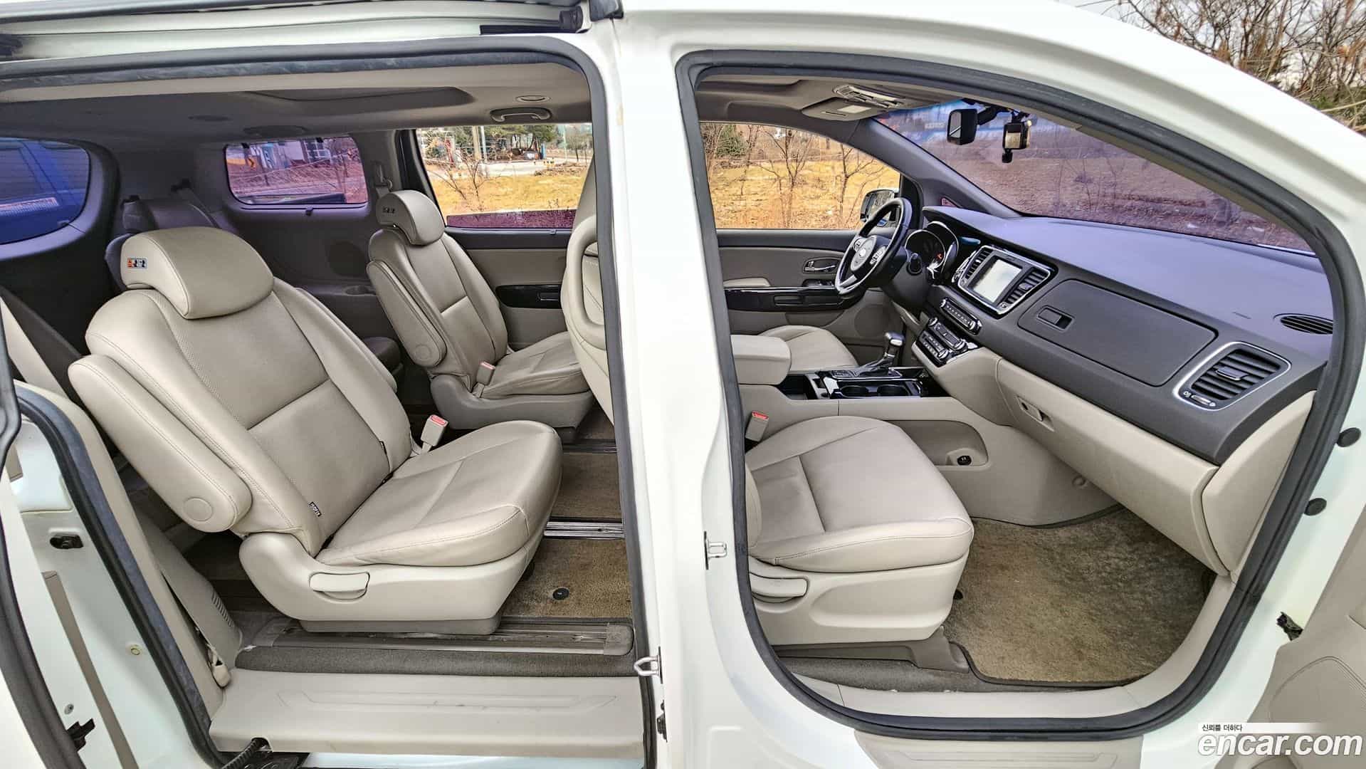 Canival Kia 2017.1-OPTION-016