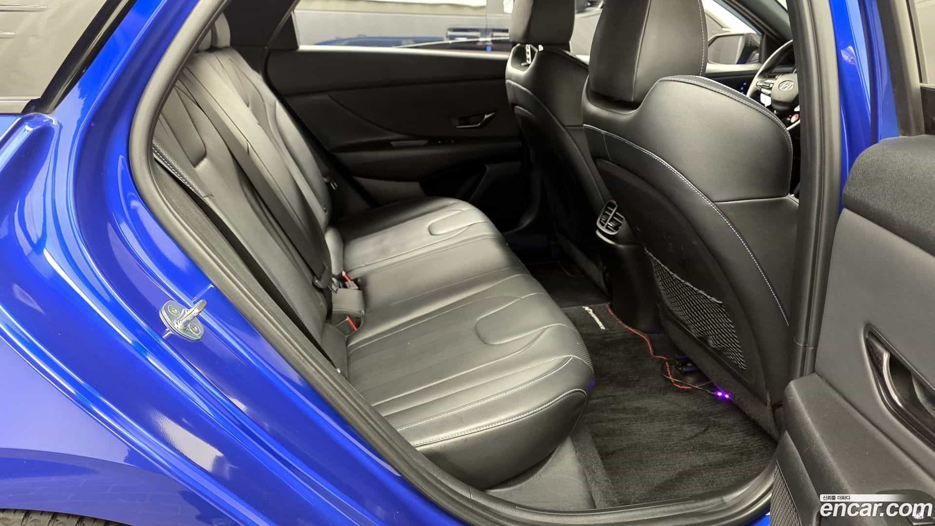 AVANTE Hyundai 2021.10-OPTION-016