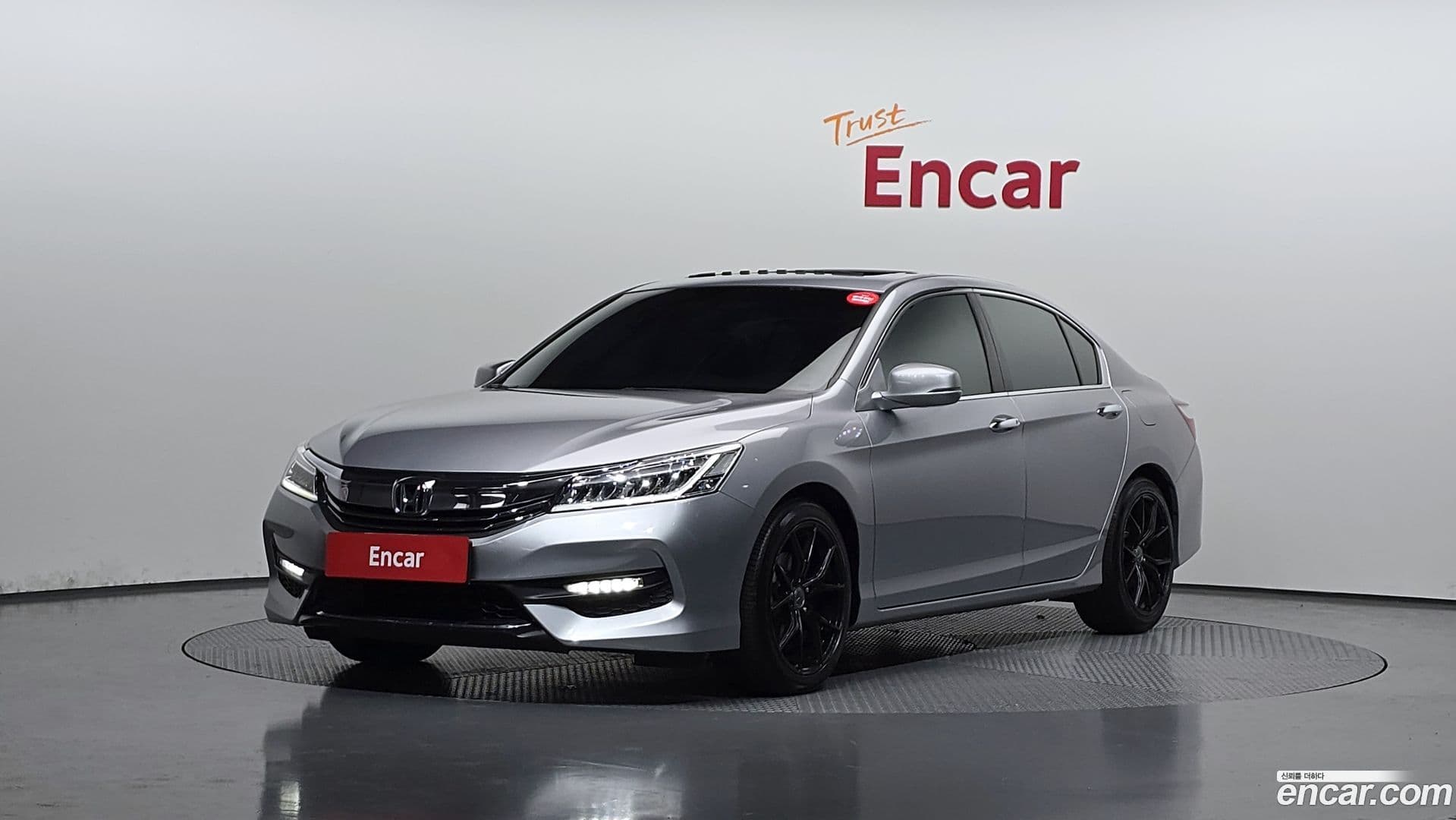 Main__Slider__Photo:Accord Honda 2017.8-0