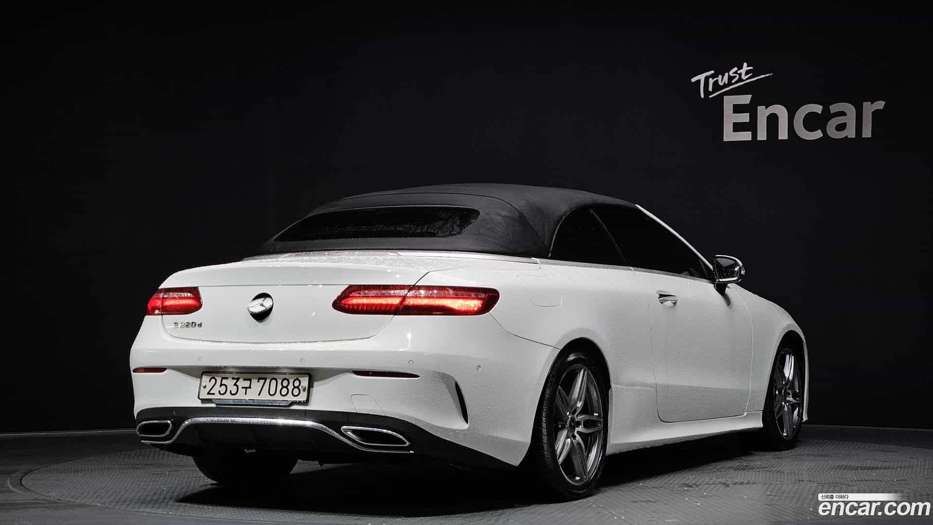 E-Class Mercedes-Benz 2018.9-OUTER-002
