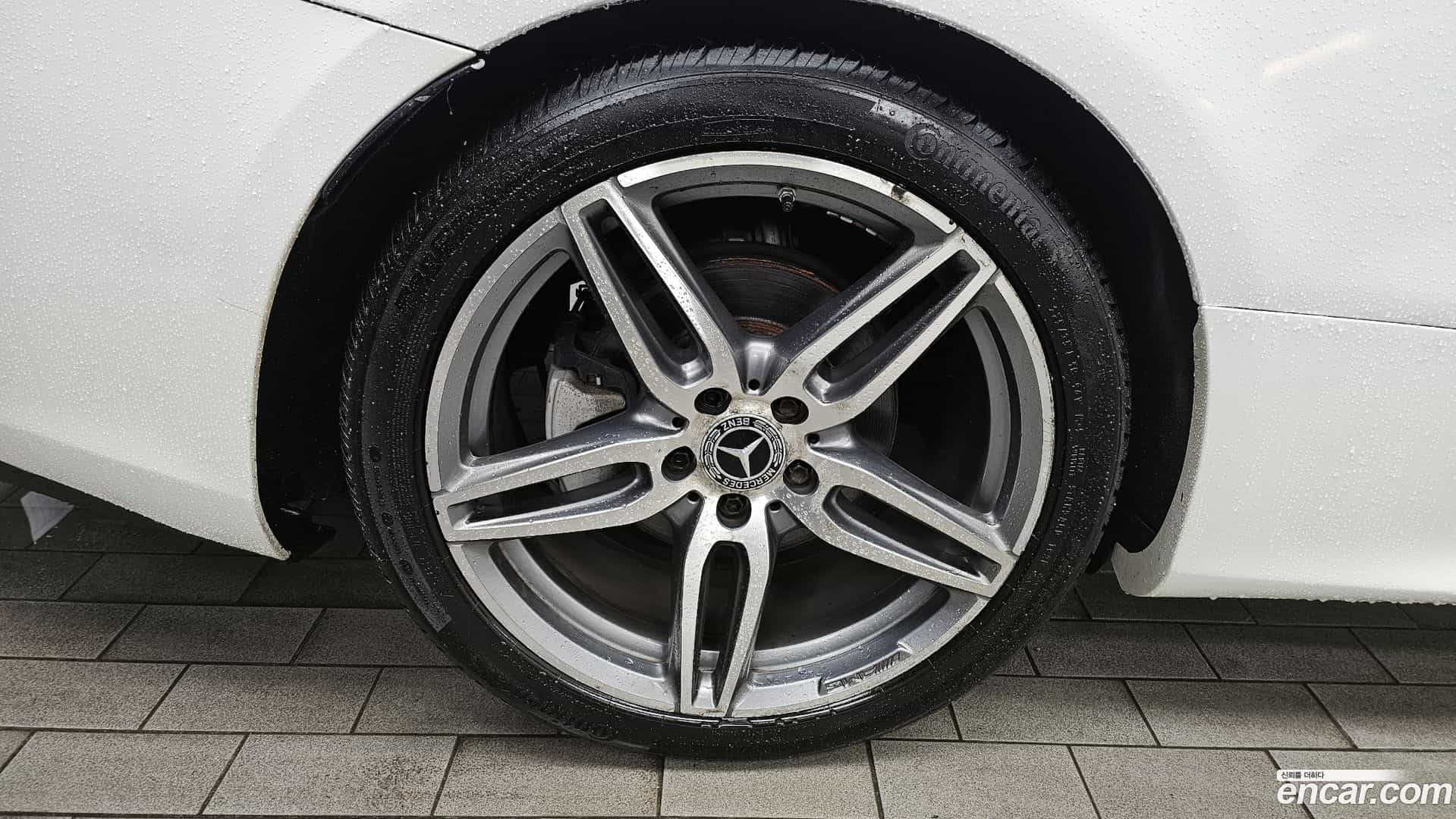 E-Class Mercedes-Benz 2018.9-OUTER-005
