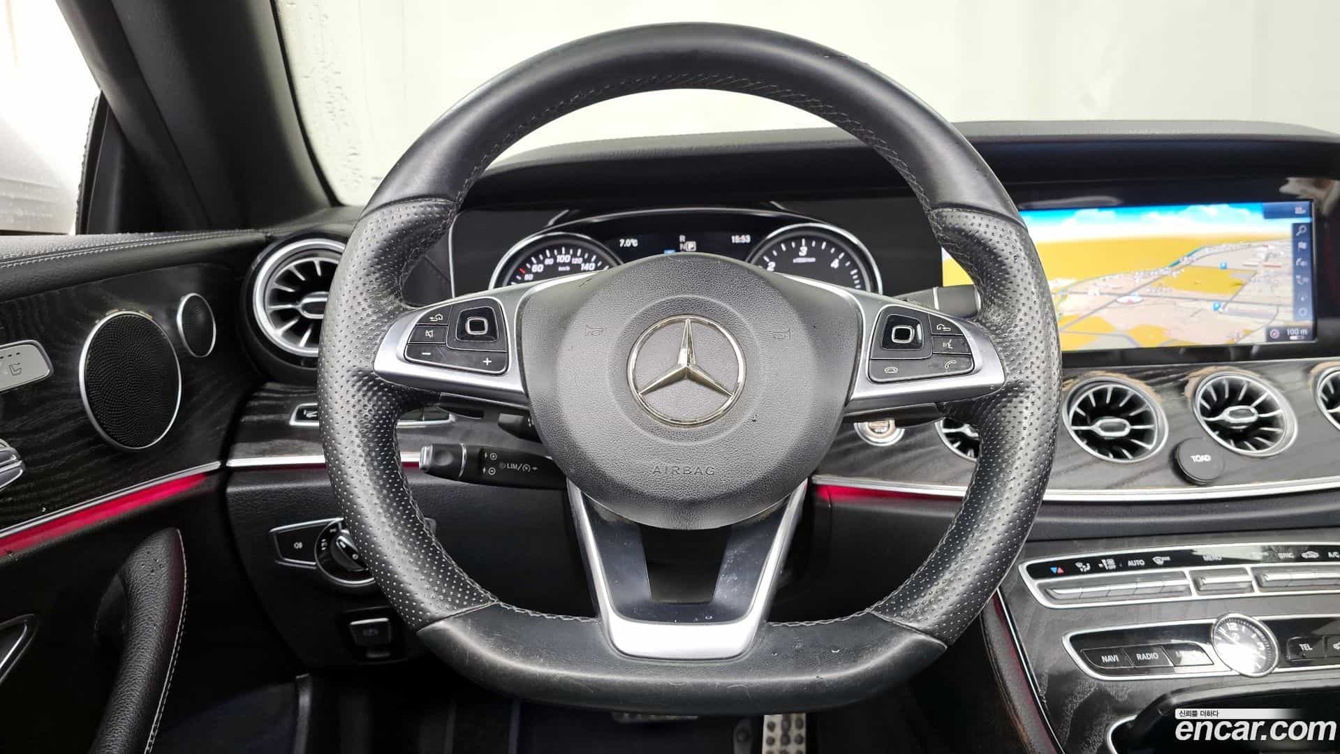 E-Class Mercedes-Benz 2018.9-OPTION-017