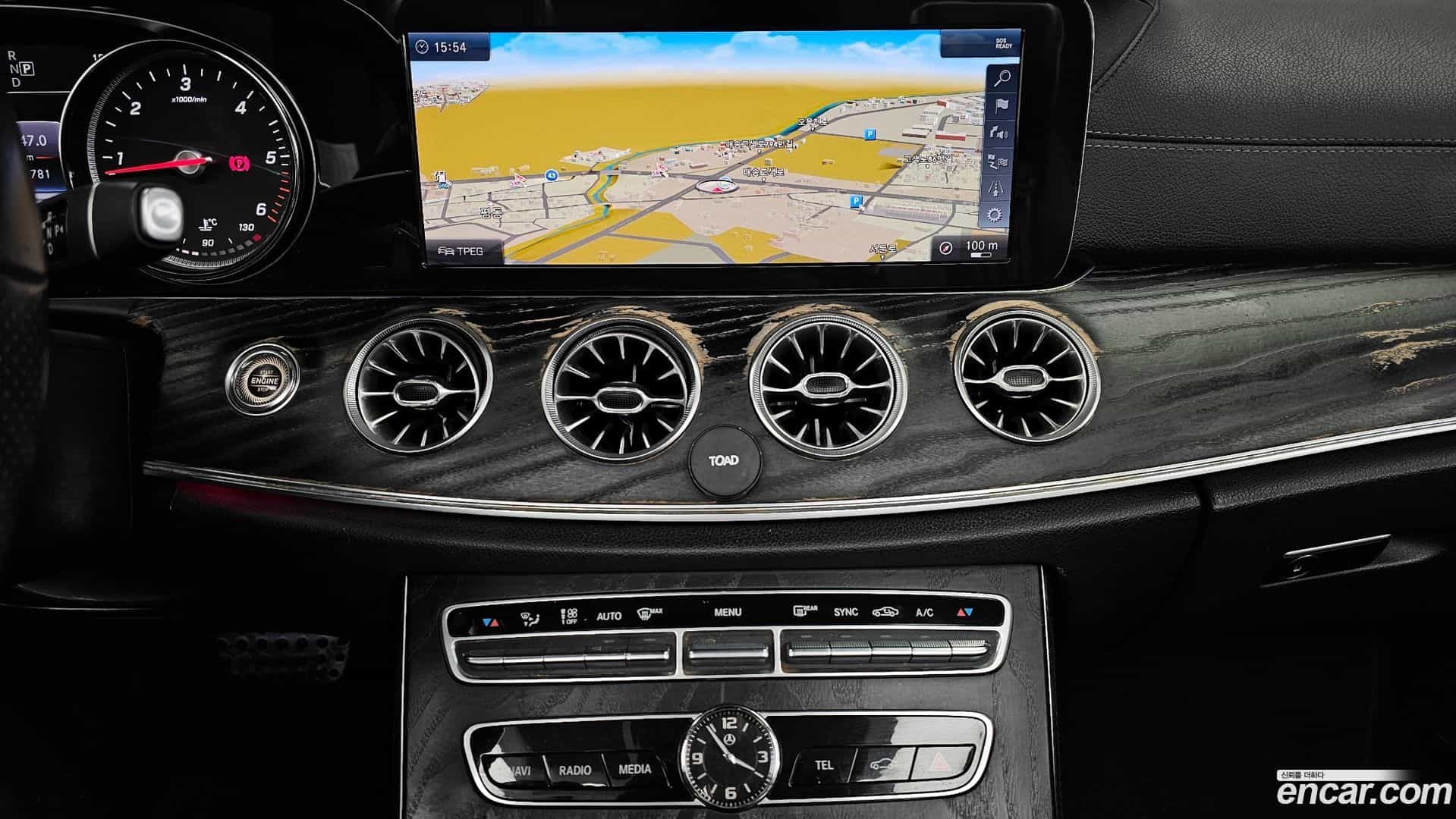 E-Class Mercedes-Benz 2018.9-OPTION-018
