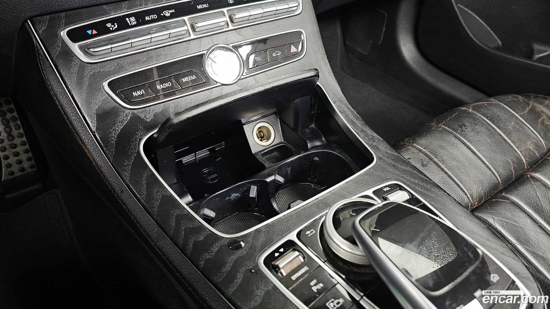 E-Class Mercedes-Benz 2018.9-OPTION-023