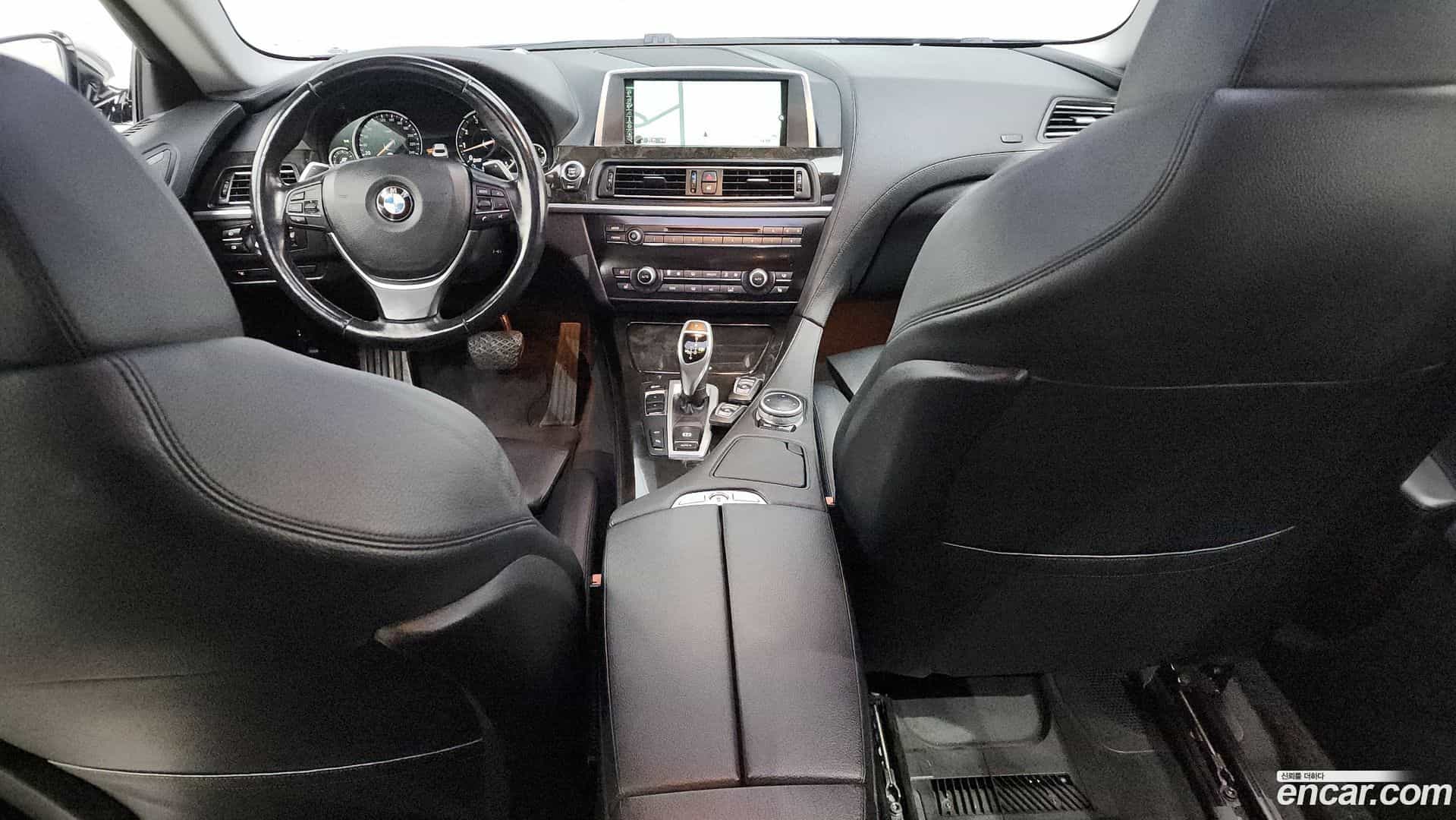 6-Series BMW 2015.0-INNER-007