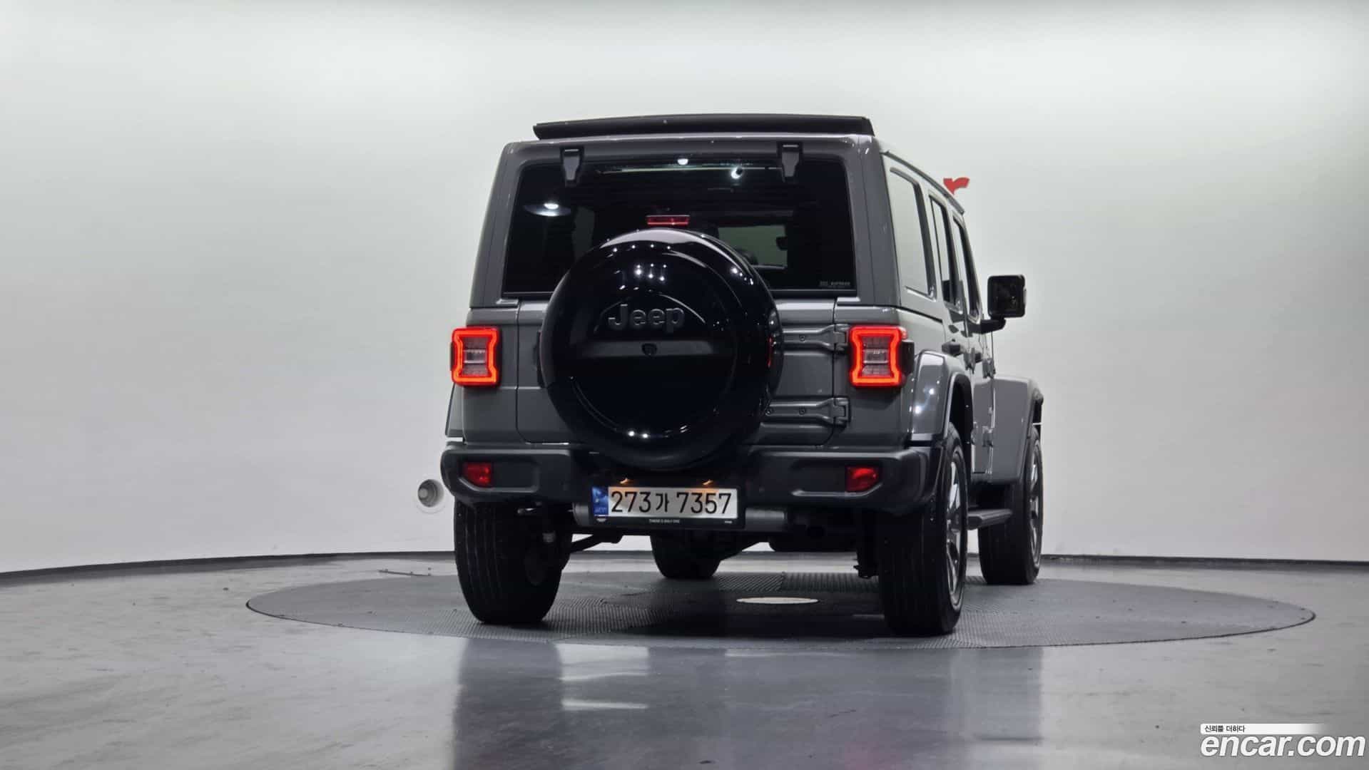 Wrangler Jeep 2023.3-OUTER-004