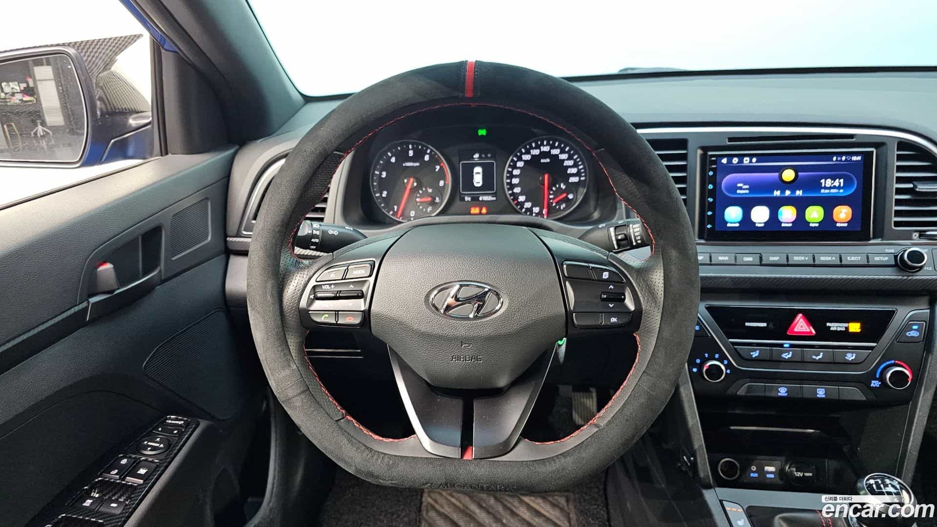 AVANTE Hyundai 2018.4-OPTION-020