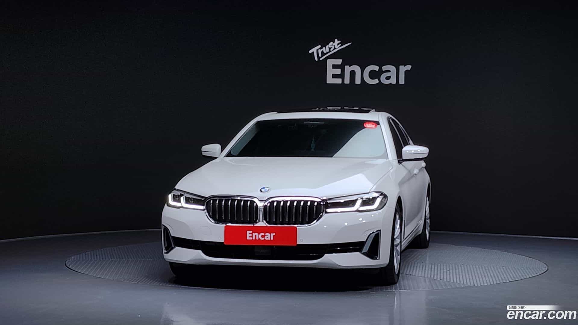5-Series BMW 2022.10-OUTER-003