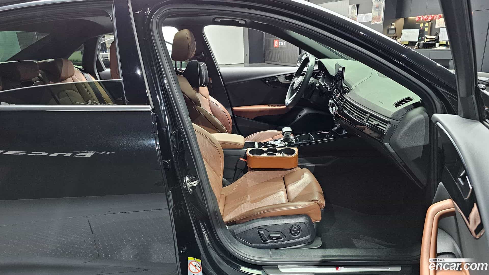A4 Audi 2021.11-INNER-010