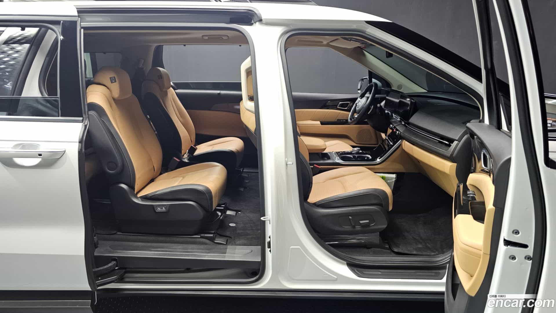 Canival Kia 2022.4-OPTION-016